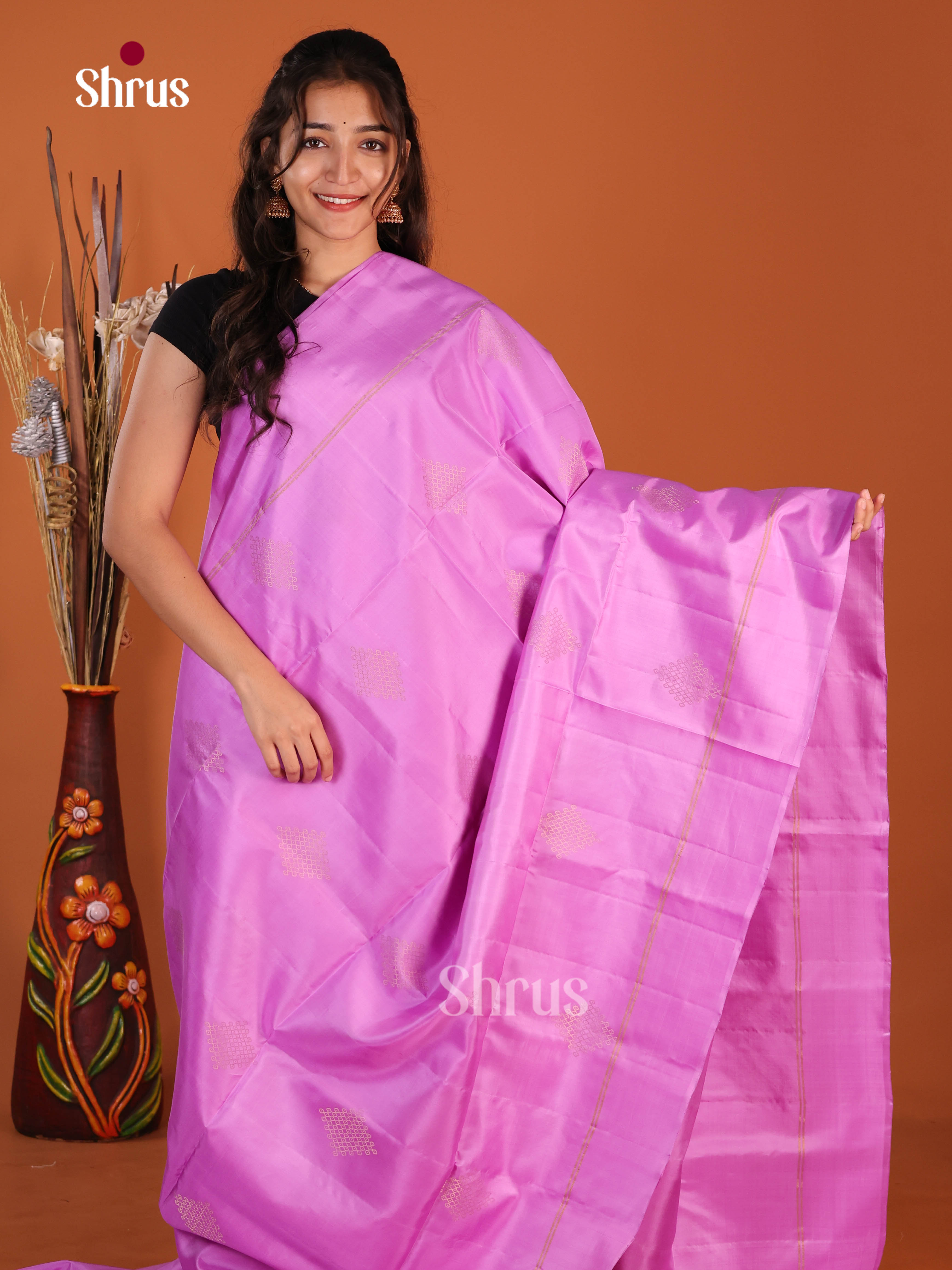 DJS15184 - Soft Silk (HR) Saree - Shop on Shrus.com