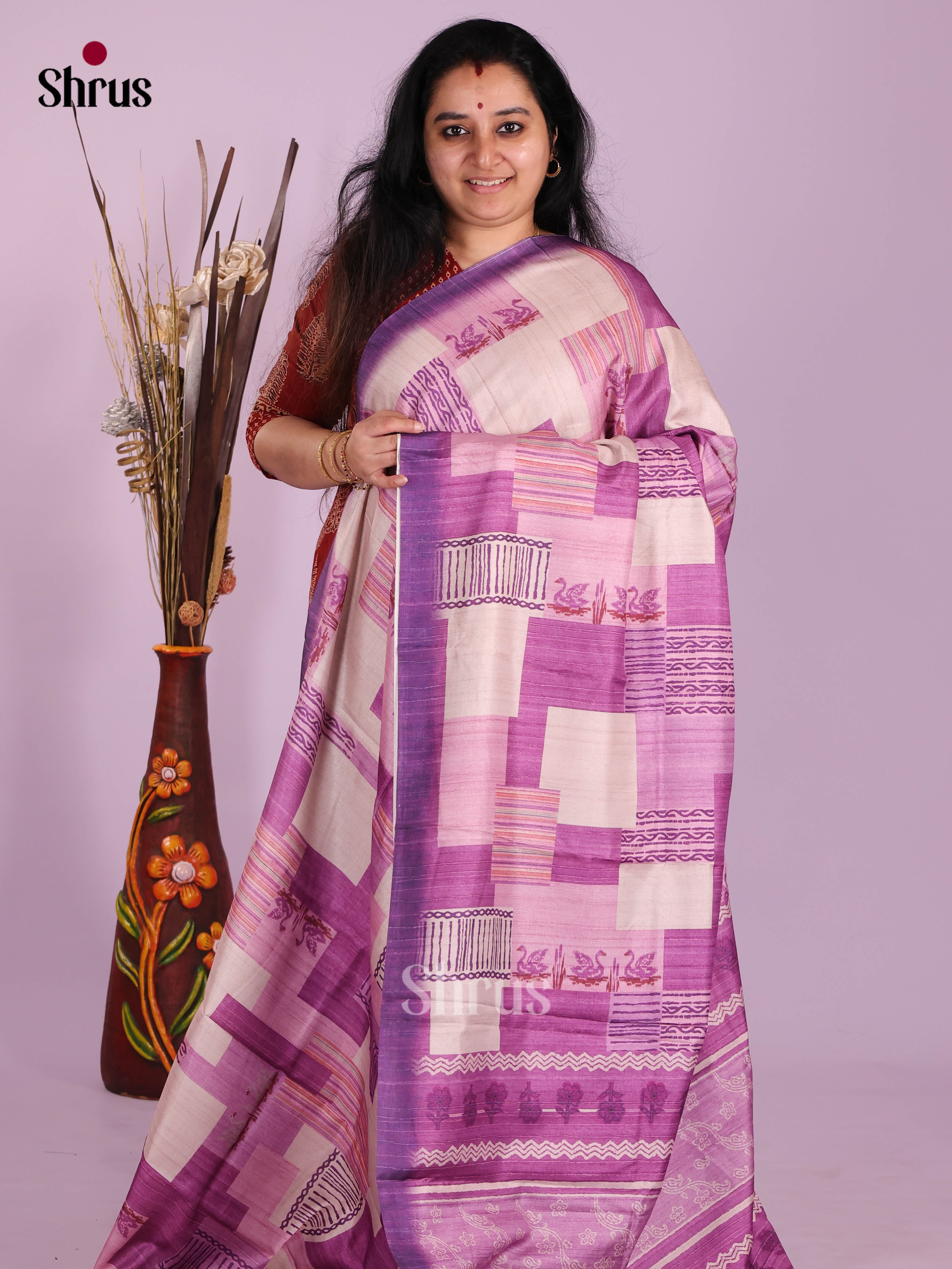 DJS22192 - Butter silk Saree - Shop on Shrus.com