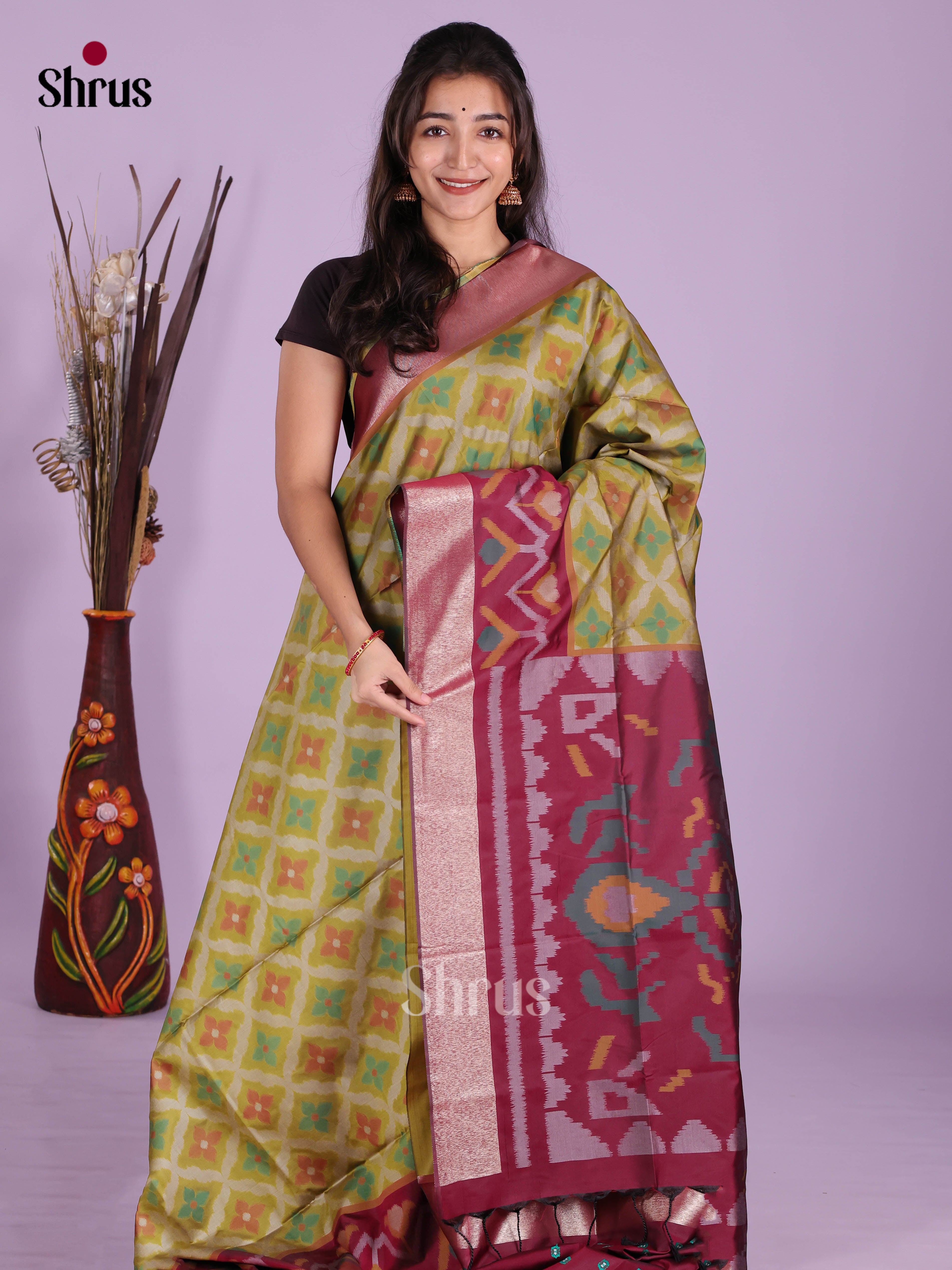 Green & Maroon - Semi Softsilk Saree