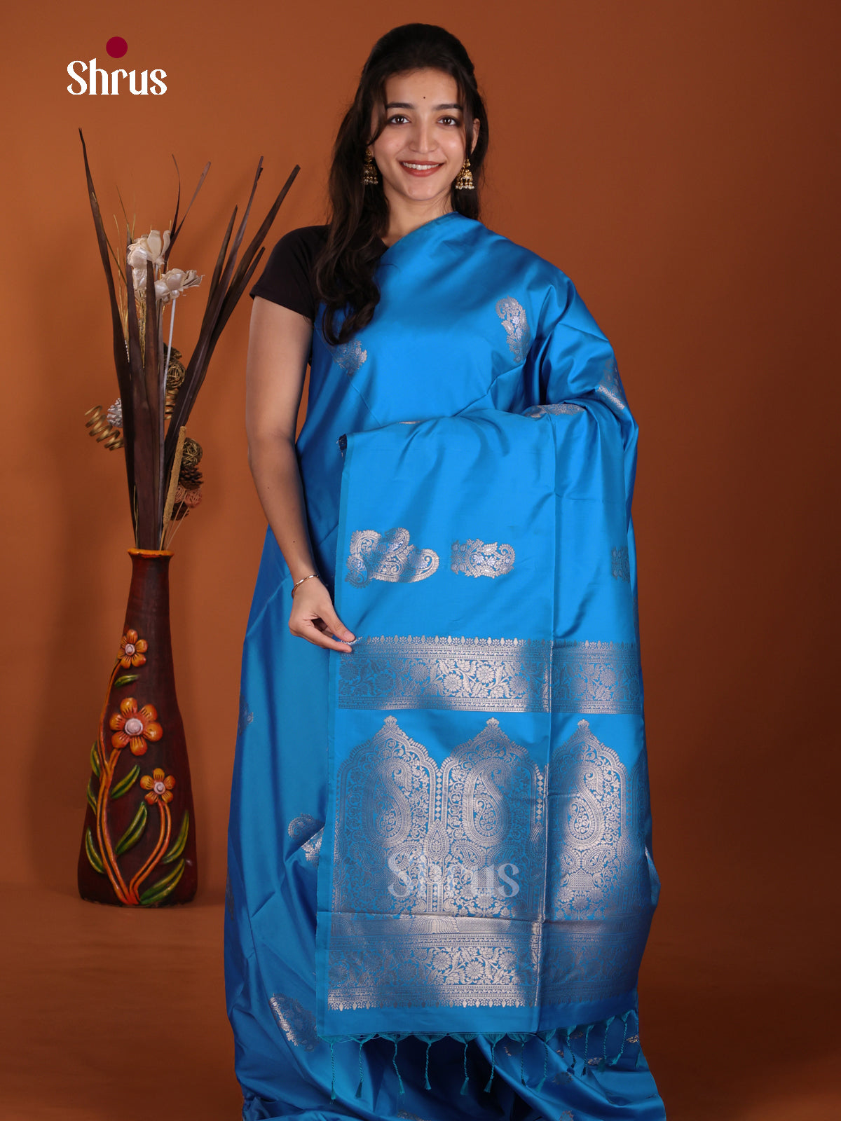 DJS25018 - Semi Softsilk Saree