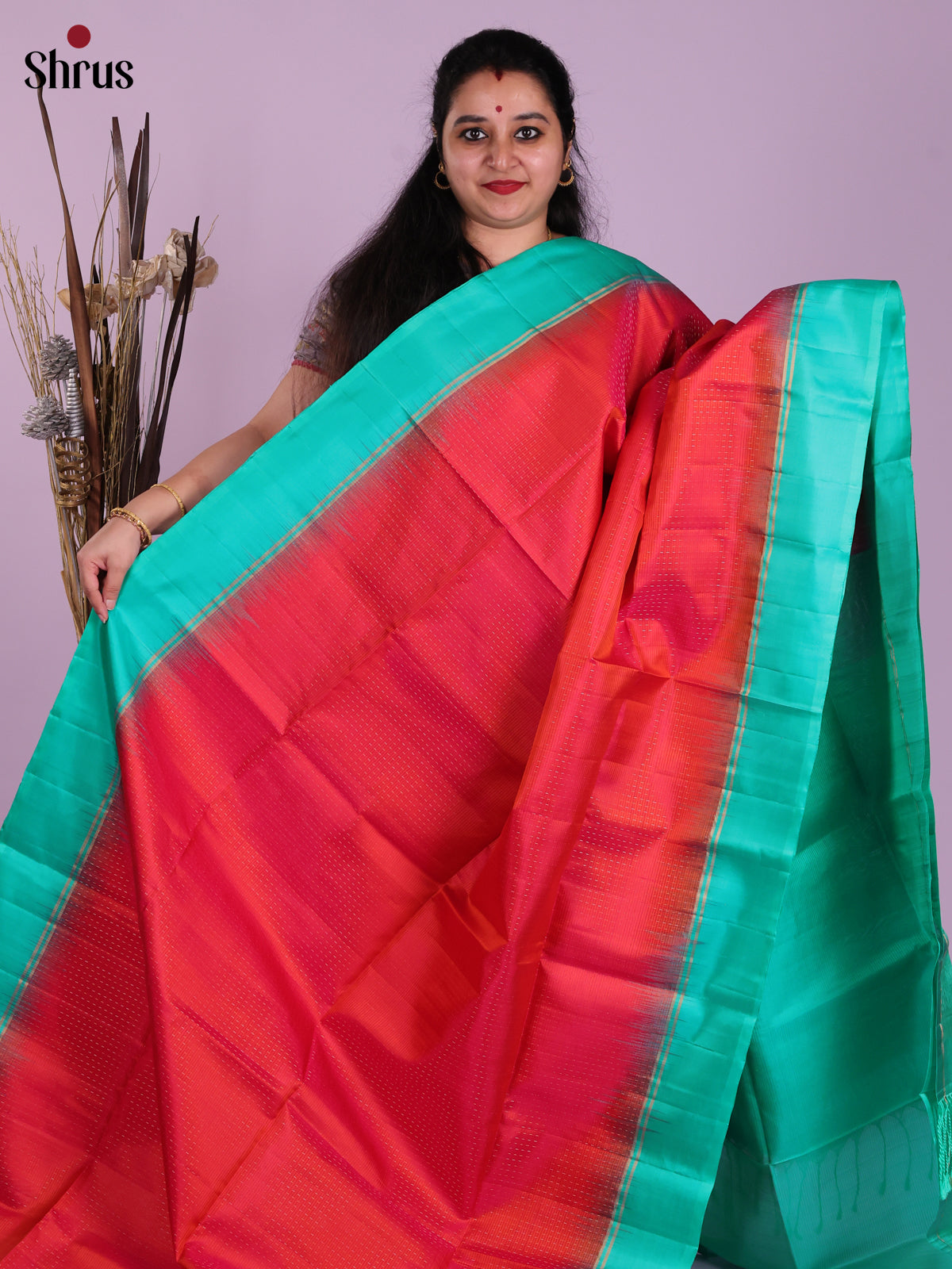 Beautiful Pink Soft Silk Saree With Textured Pattern & Aqua Brocade Pallu