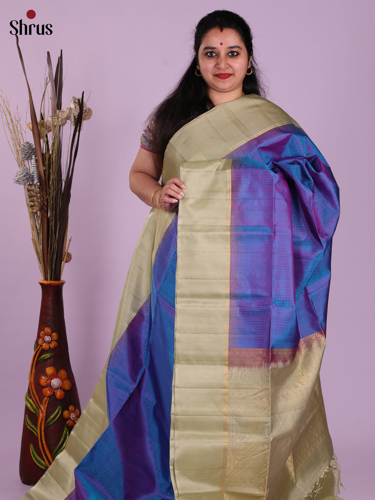 Stunning Double Shaded Blue Soft Silk Saree With Grey Brocade Pallu
