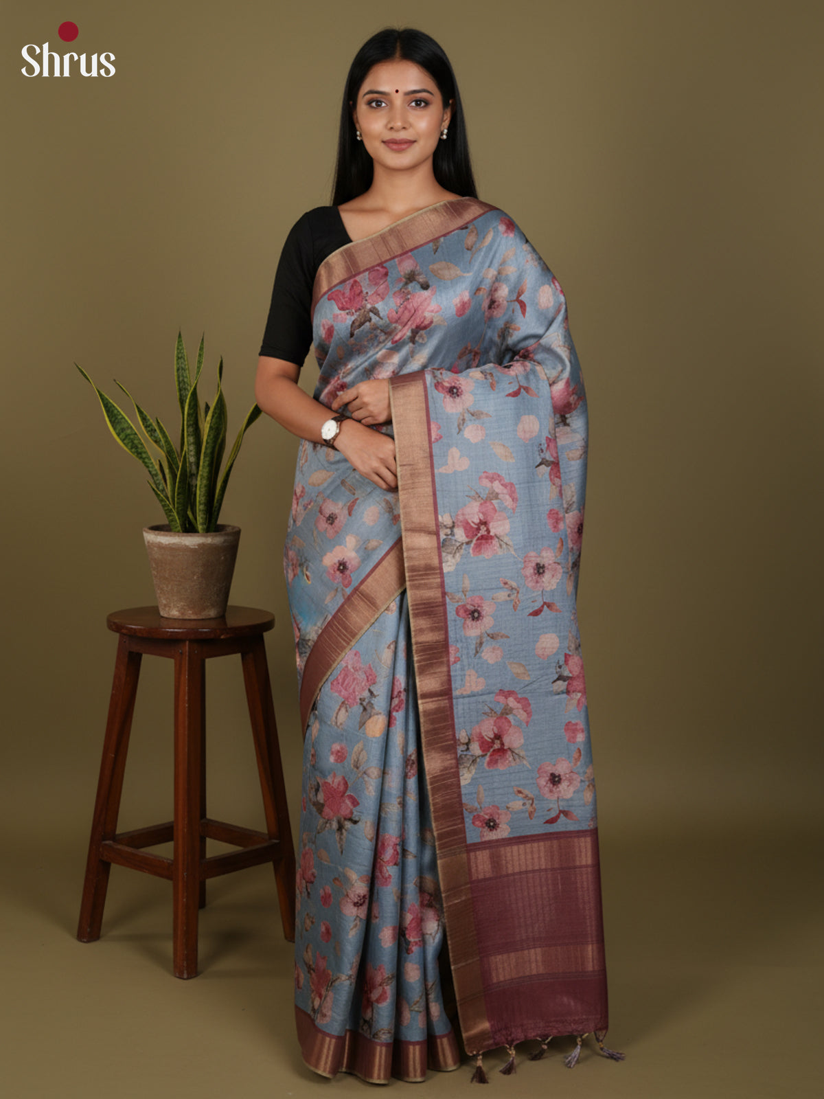 DJS30067 - Semi Tussar Saree - Shop on Shrus.com