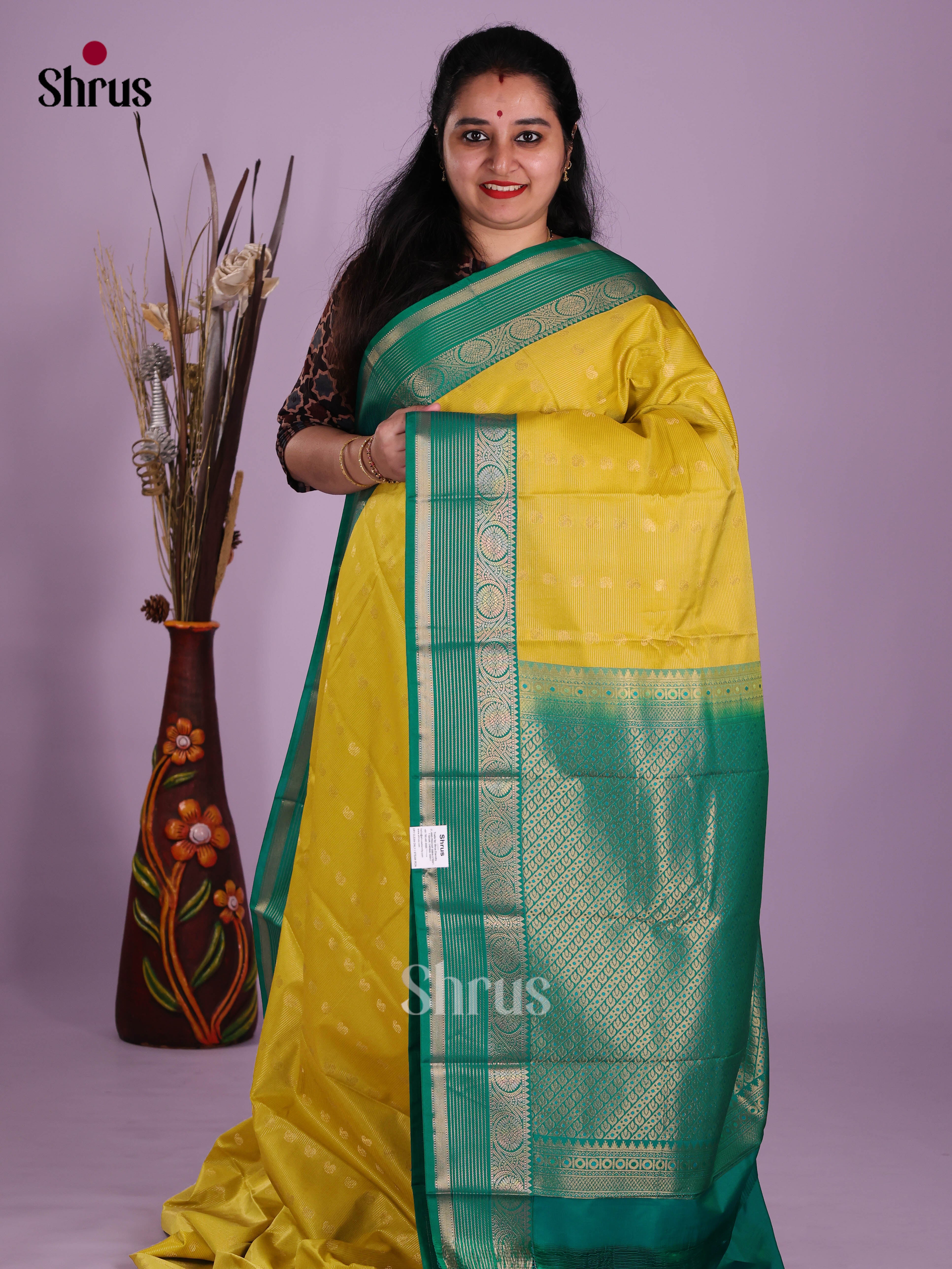 Mustardy Green & Green- Semi Kanchipuram Saree