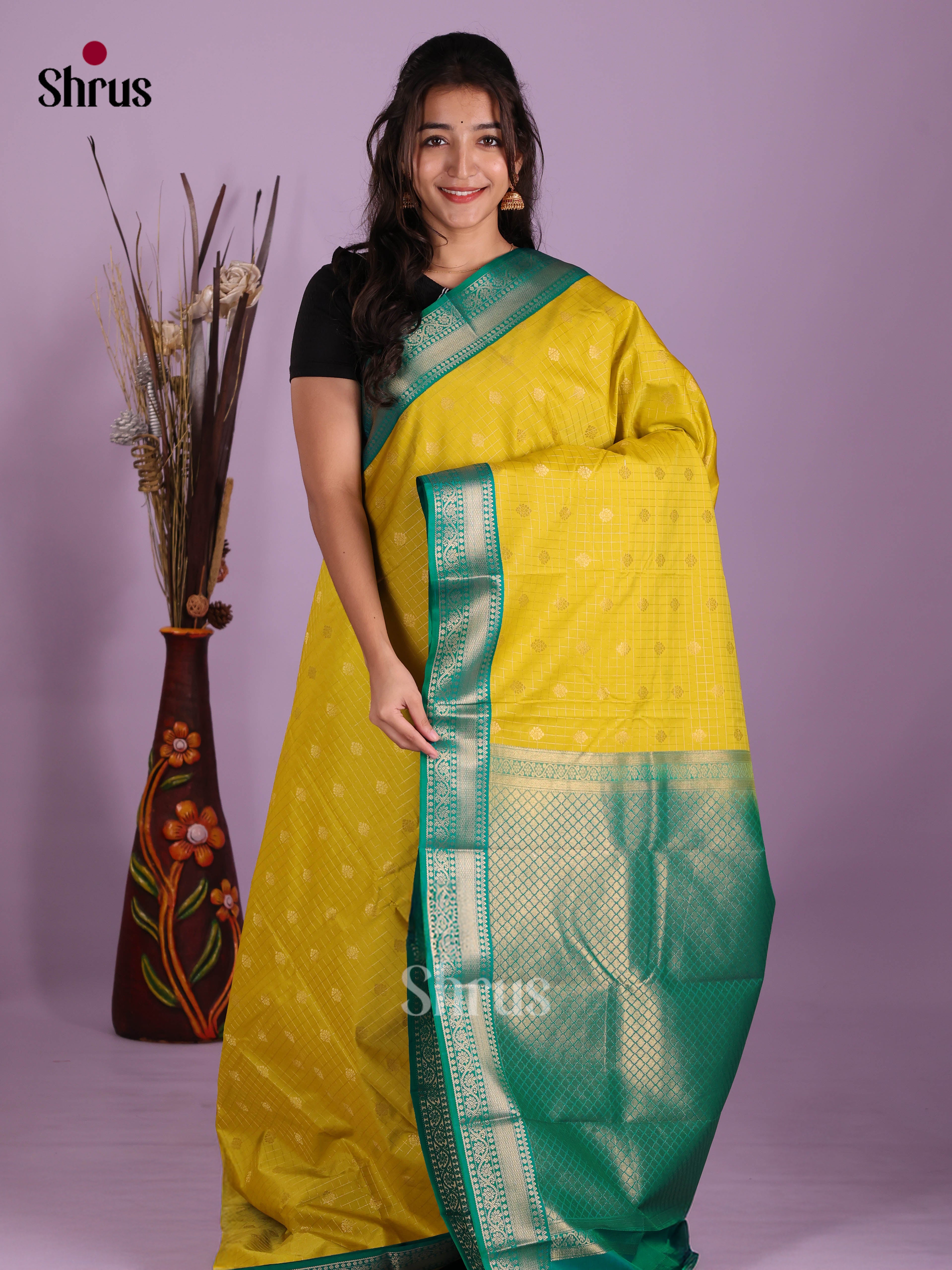 Mustardy Green & Green- Semi Kanchipuram Saree