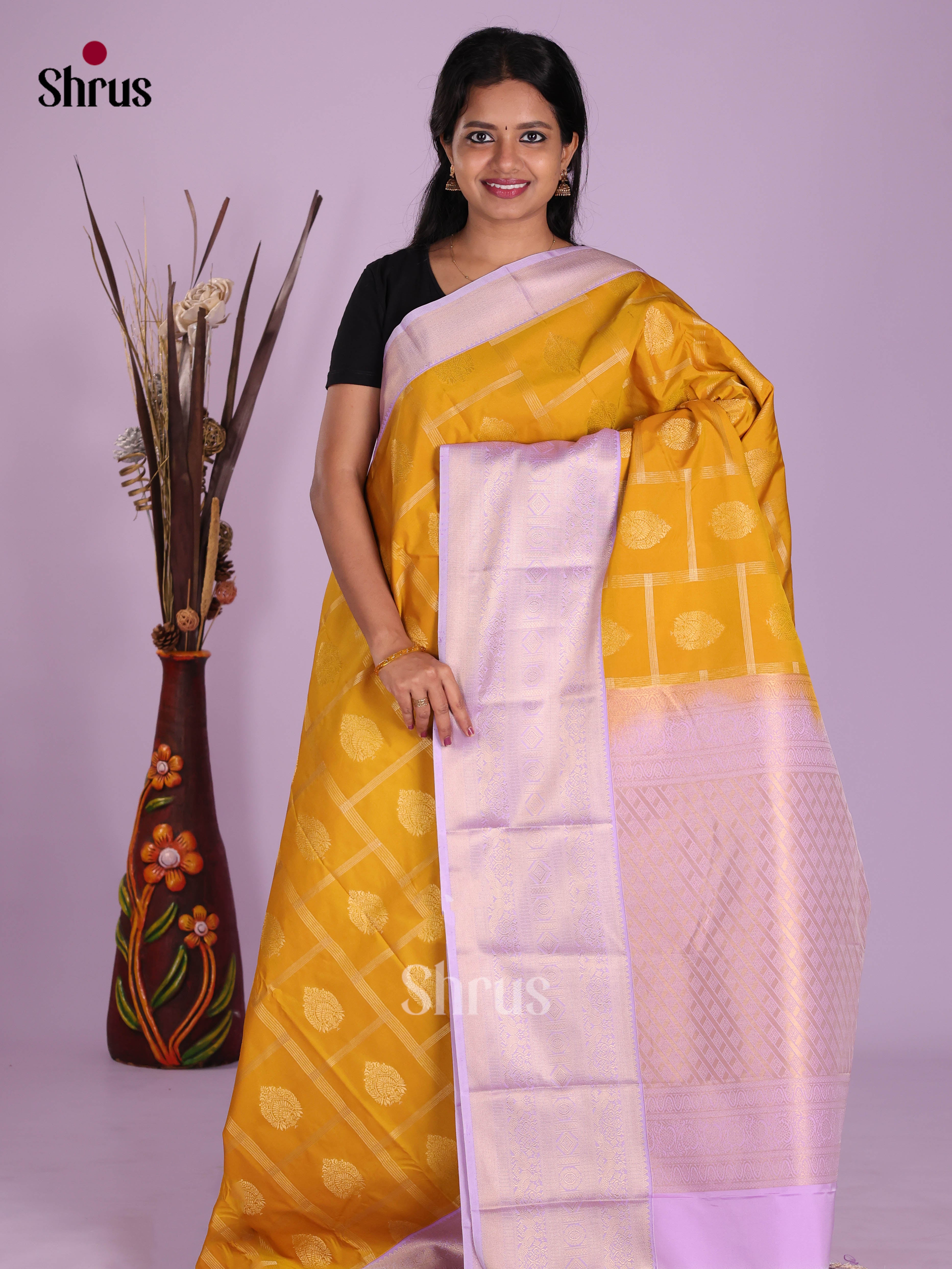DKS03132 - Semi Kanchipuram Saree