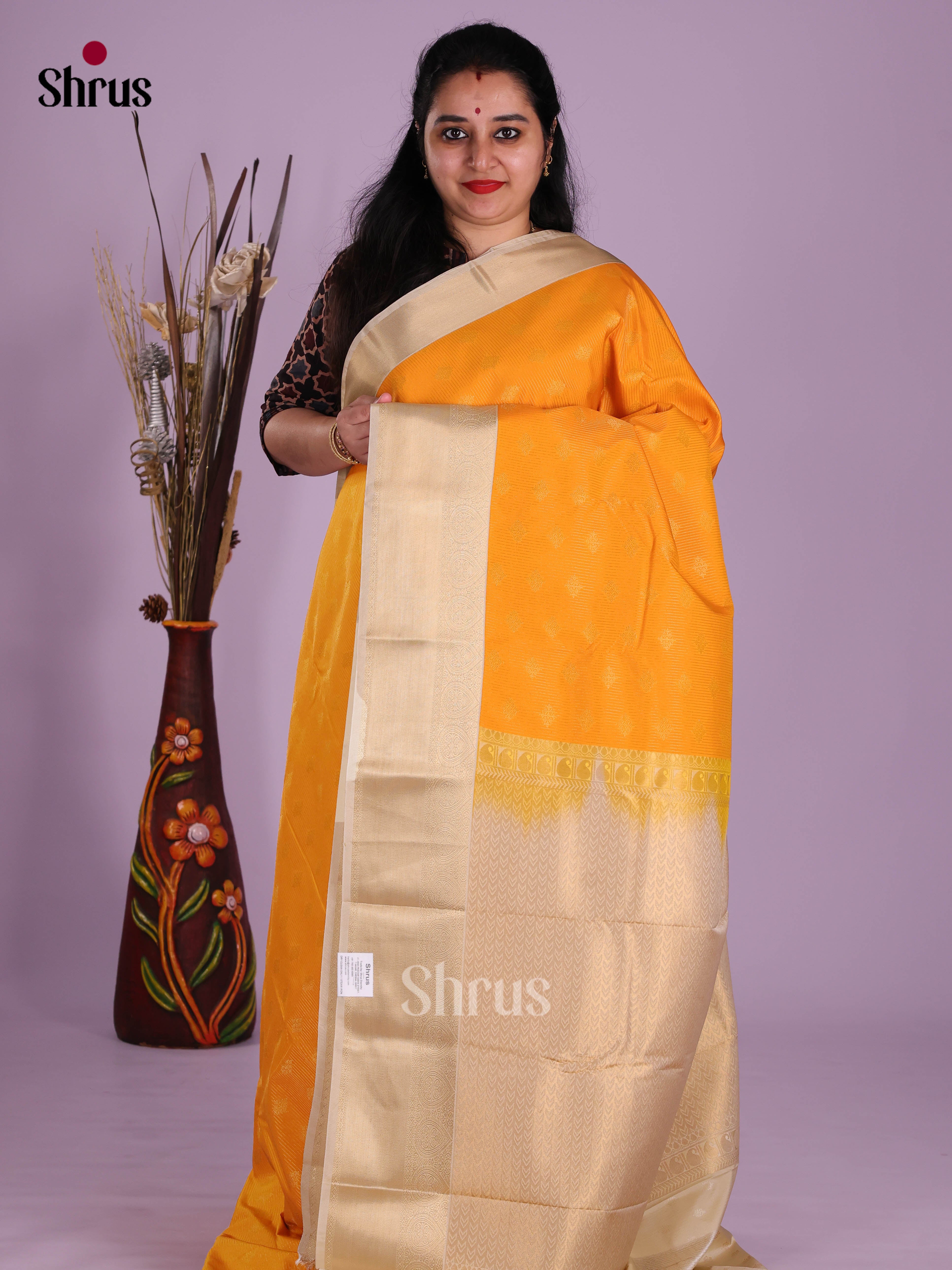 Mambazha Yellow & Cream- Semi Kanchipuram Saree