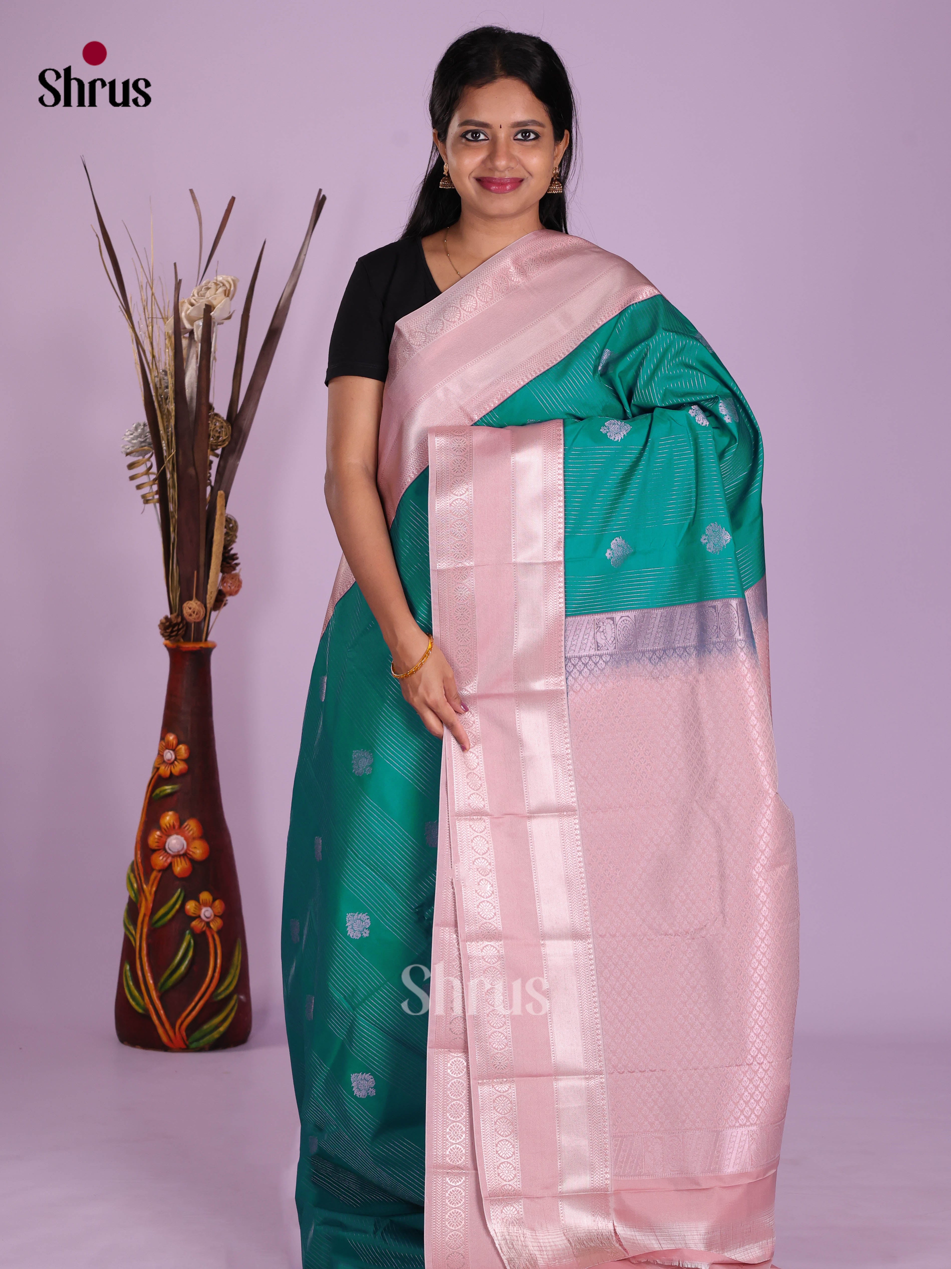Green & Mild Lavender - Semi Kanchipuram Saree