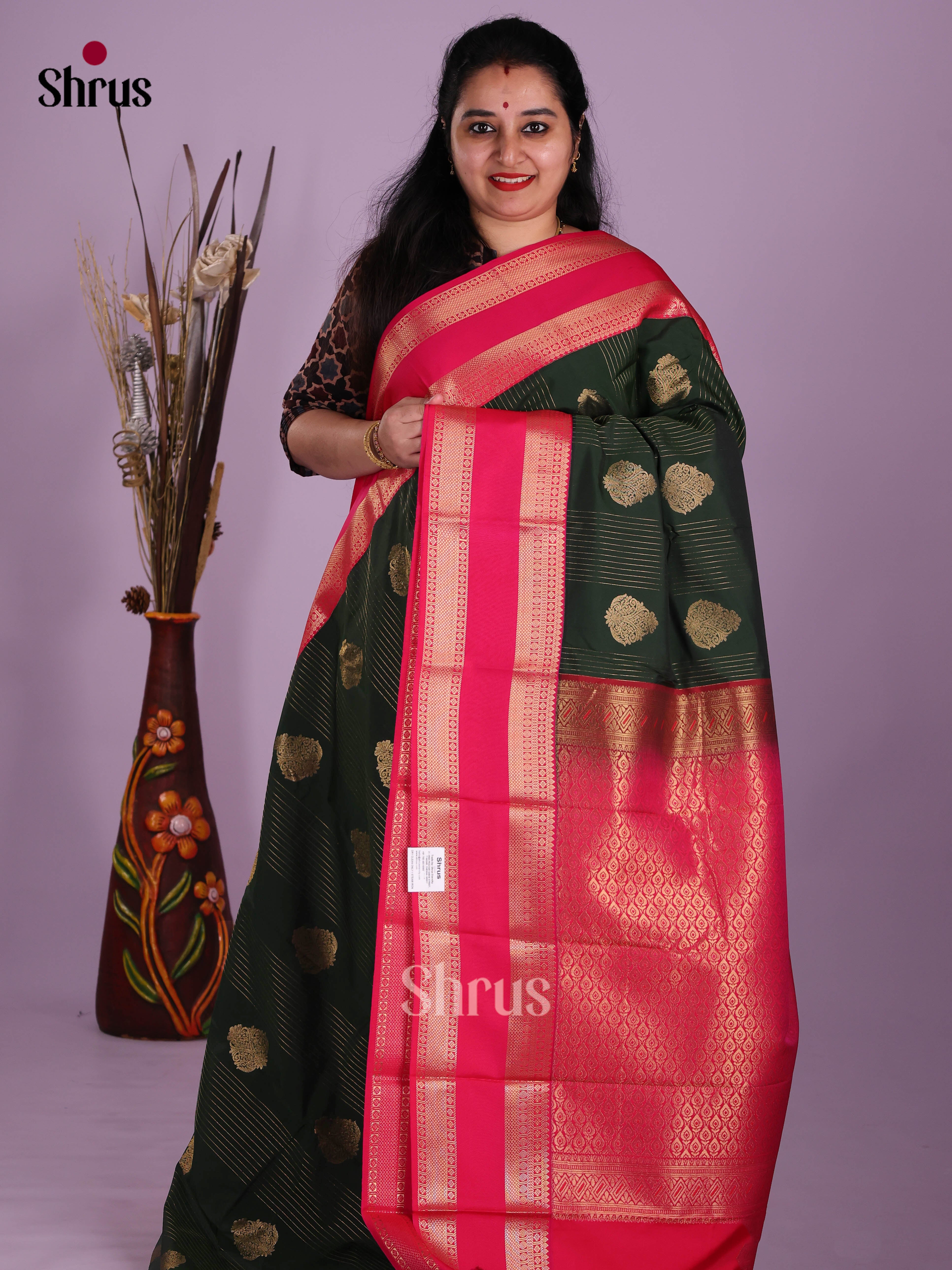 Dark Green & Orangish Pink - Semi Kanchipuram Saree