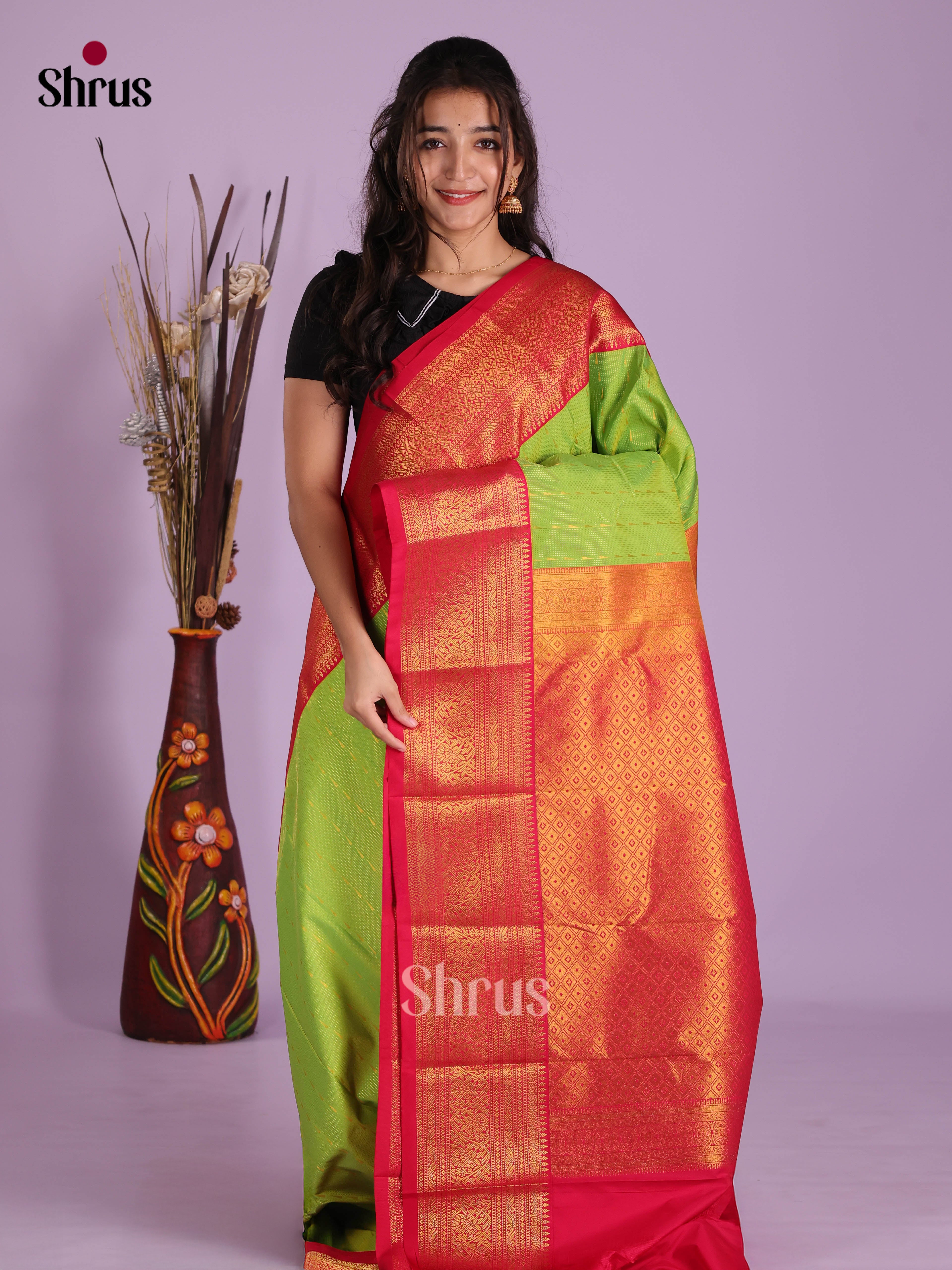 Light green & Red - Semi Kanchipuram Saree