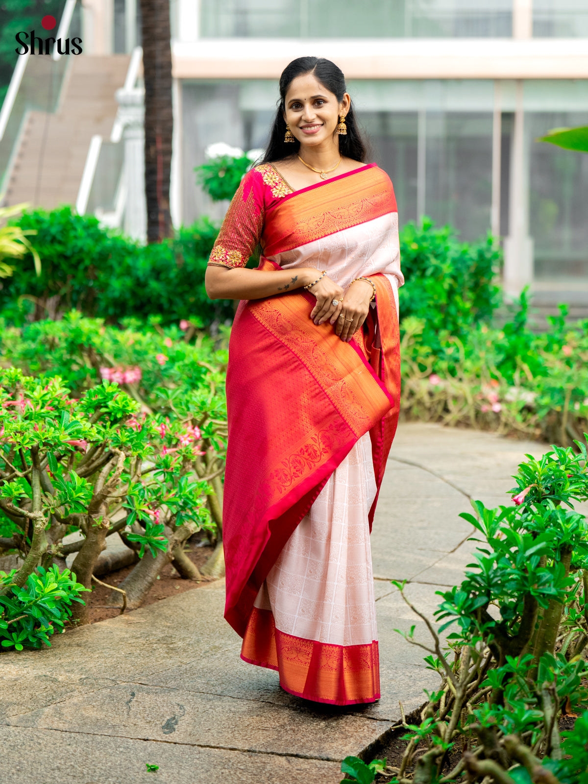 White & Pink - Semi Kanchipuram Saree