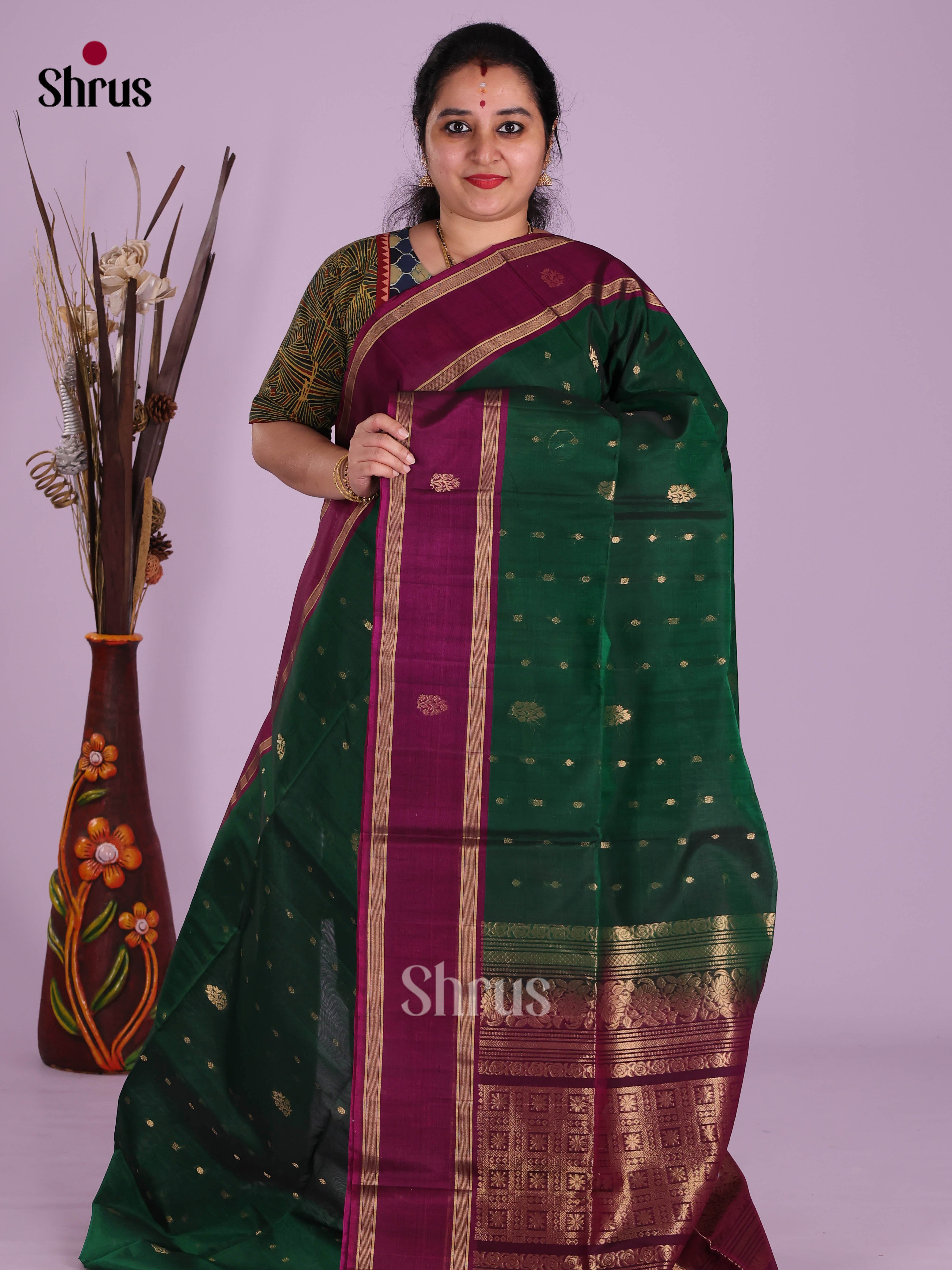Green & Maroon- Timeless Silk Cotton Saree - Shop on Shrus.com