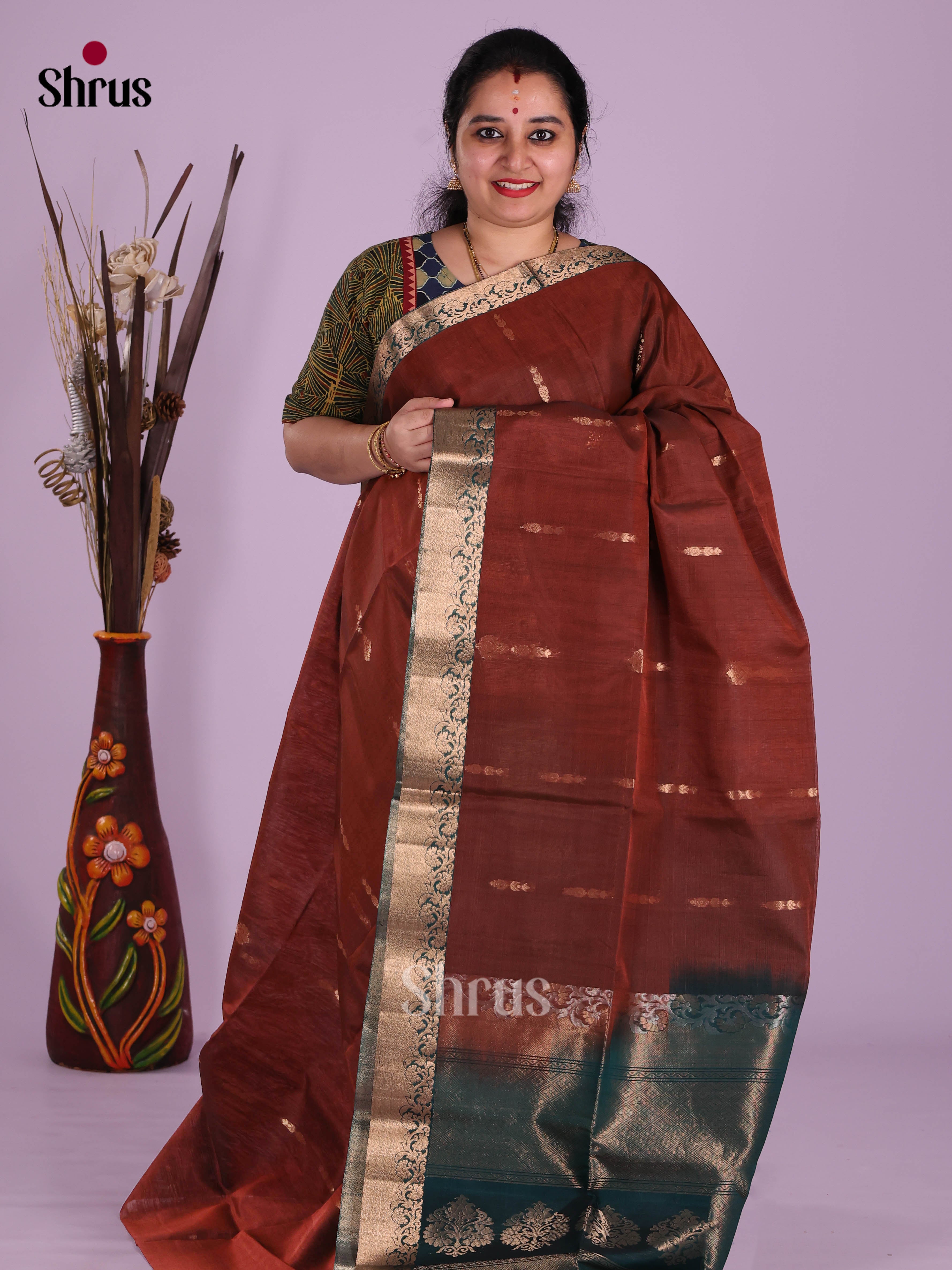 Maroon & Green - Timeless Silk Cotton Saree