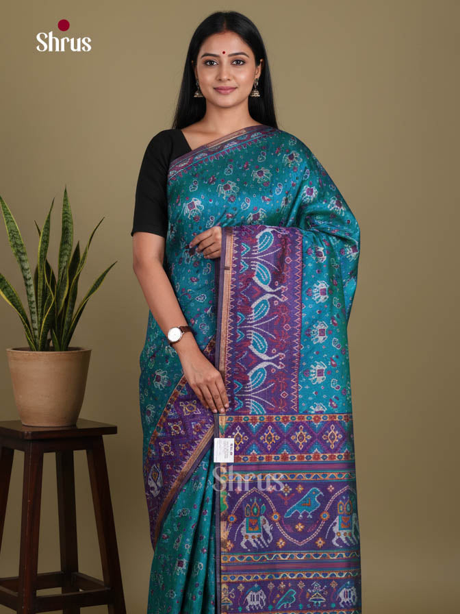 DKS07019 - Semi Patola Saree