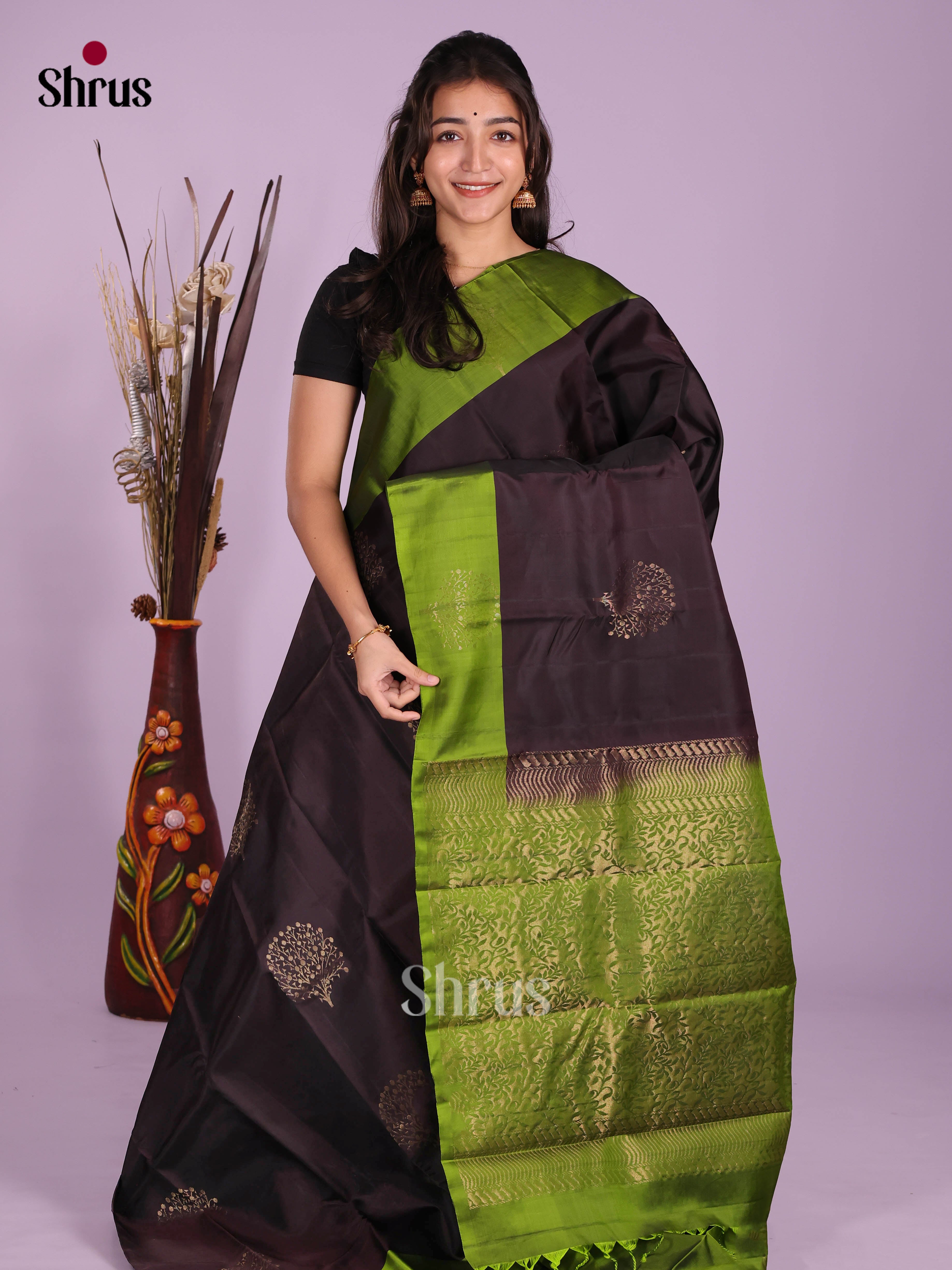 Black & Green - Softsilk-halfpure Saree