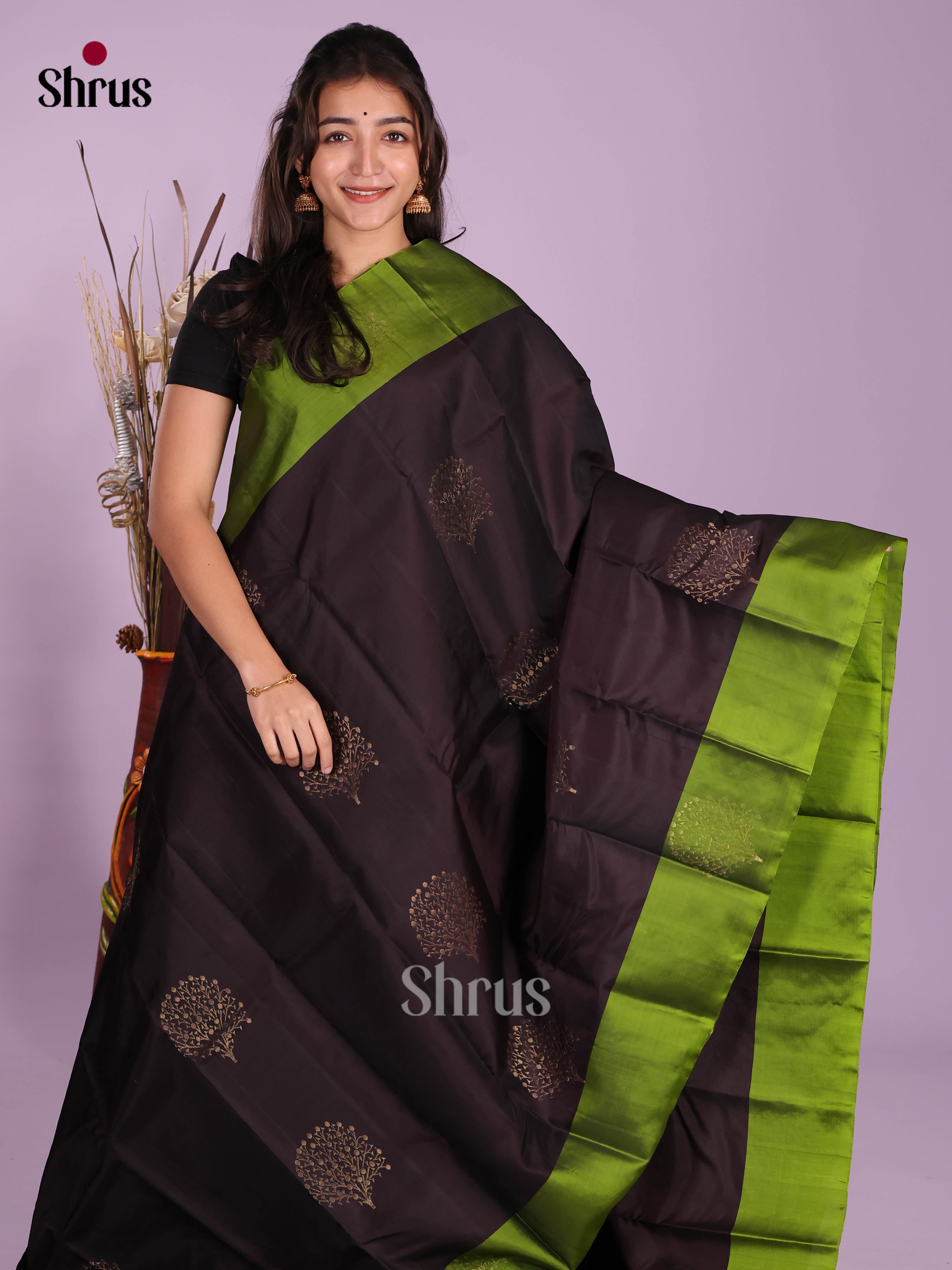 Black & Green - Softsilk-halfpure Saree