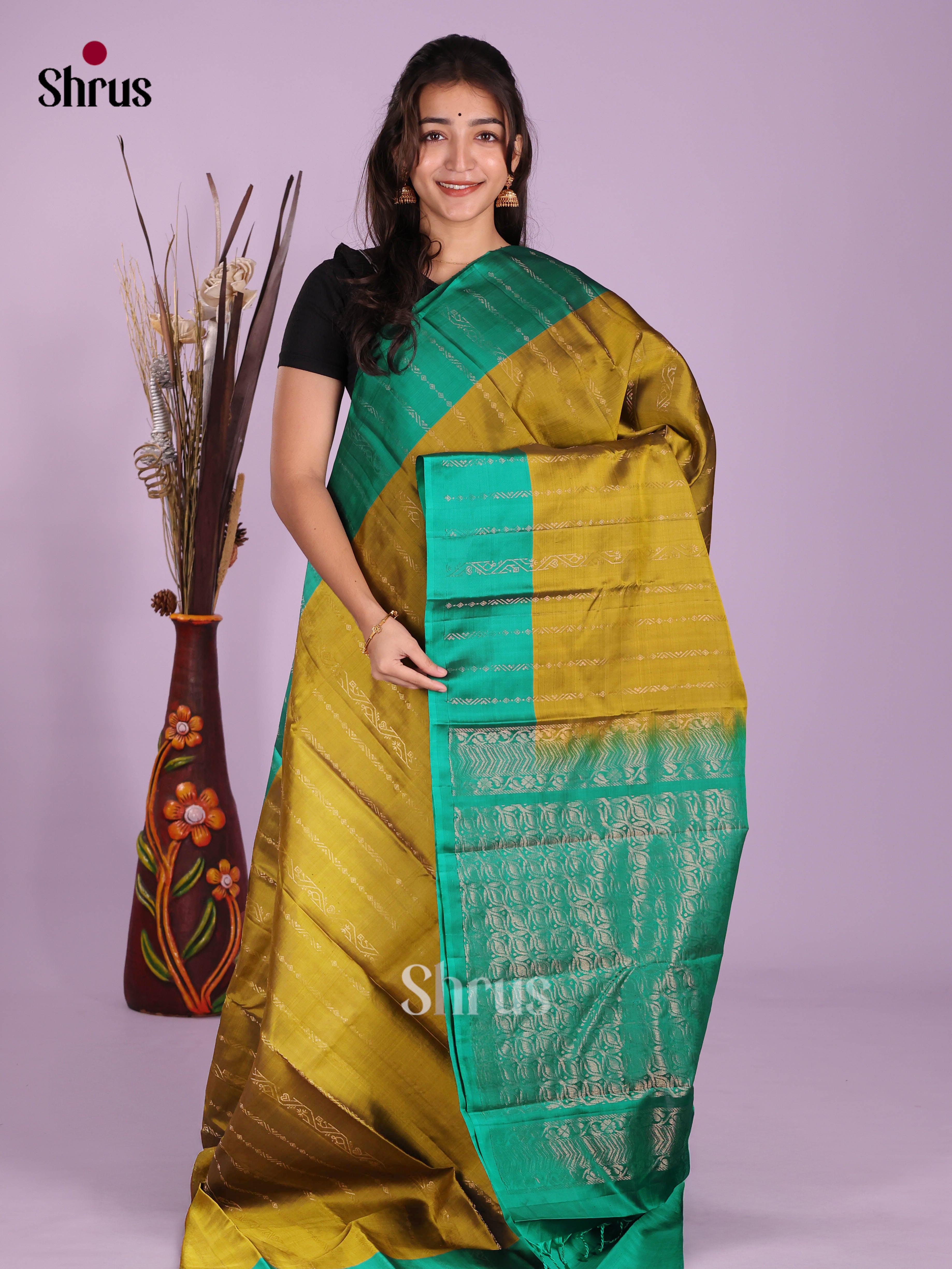 Mehandi Green & Green - Softsilk-halfpure Saree