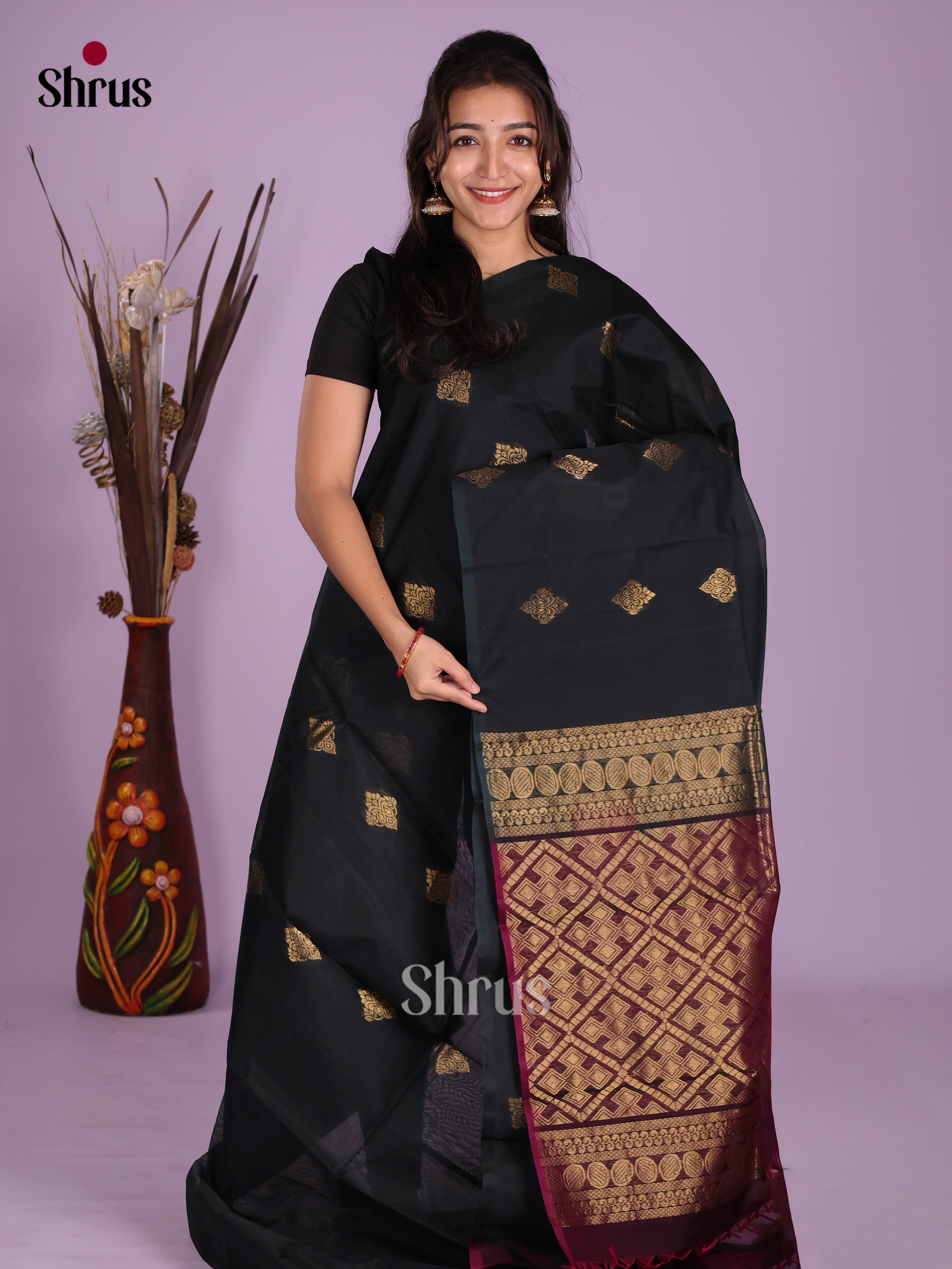 DKS08386 - Timeless Silk Cotton Saree - Shop on Shrus.com