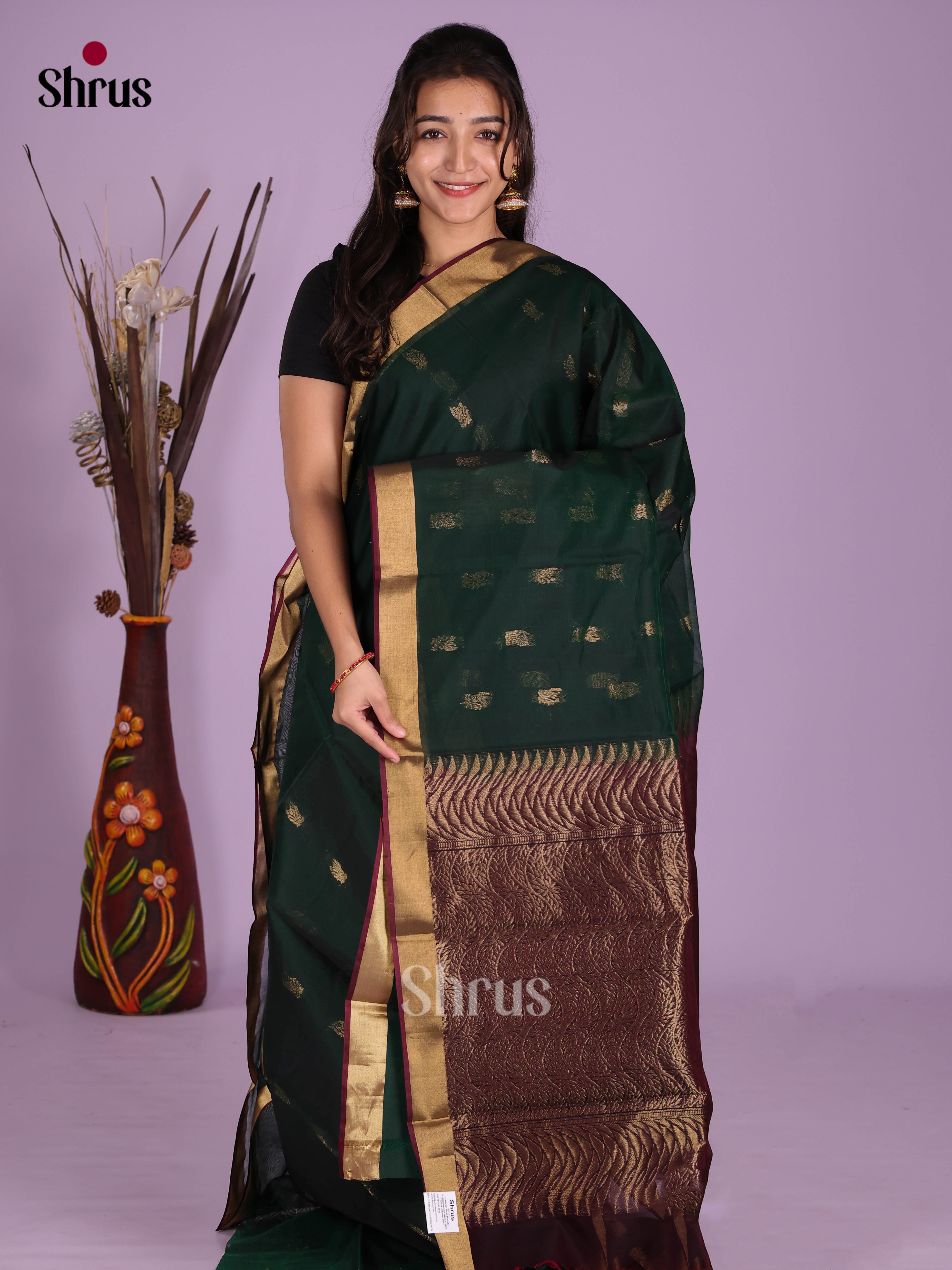 Green & Dark Maroon- Timeless Silk Cotton Saree - Shop on Shrus.com