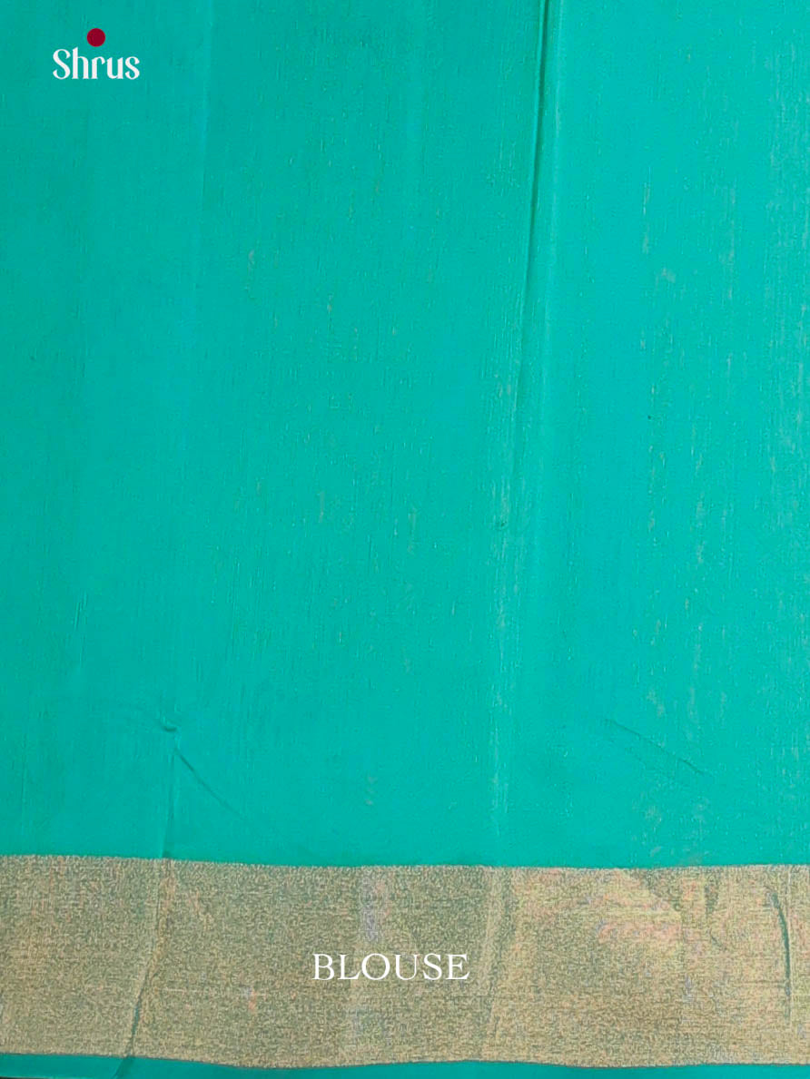 Red & Green - Timeless Silk Cotton Saree - Shop on Shrus.com