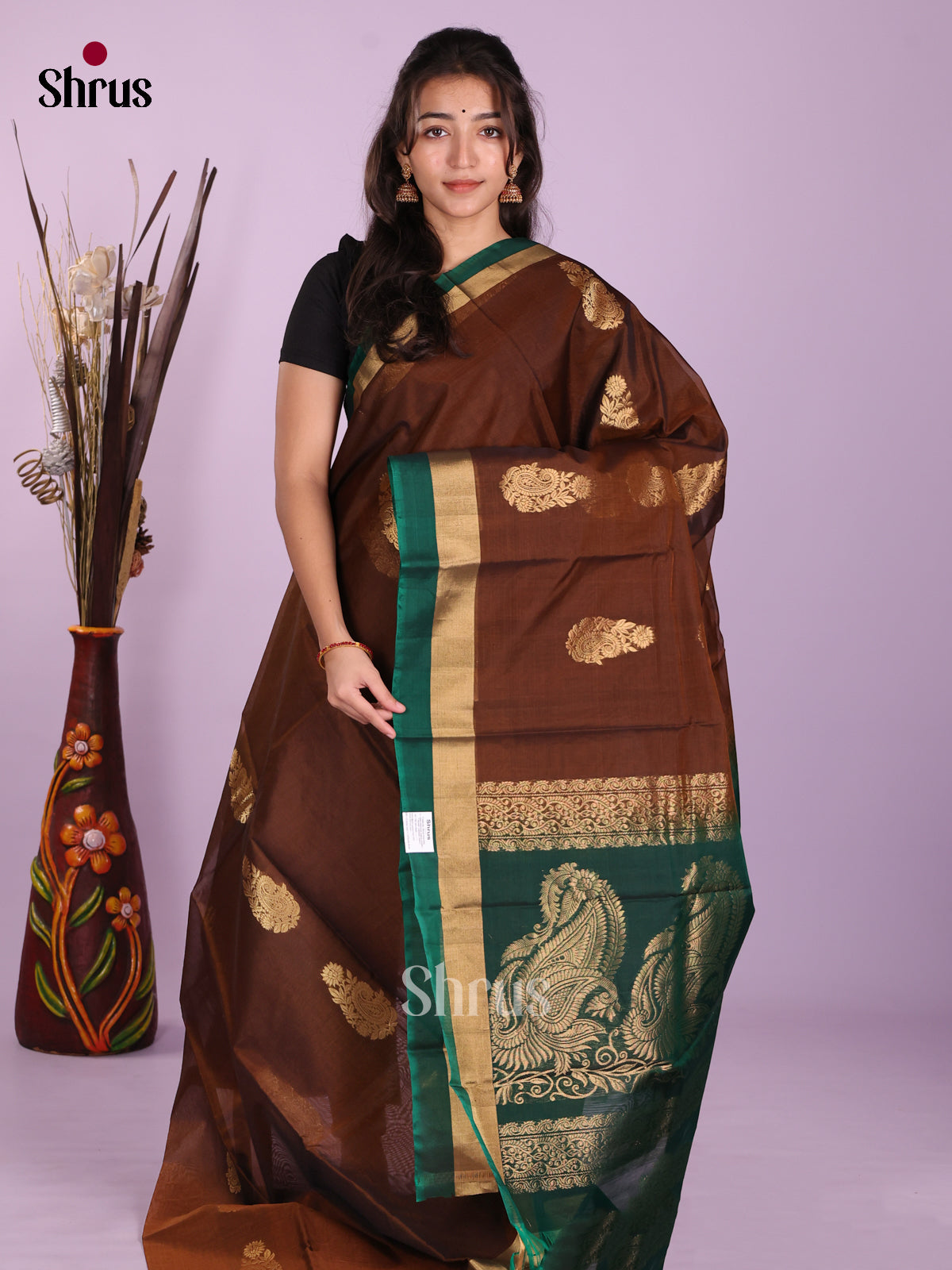 Arakku & Green- Timeless Silk Cotton Saree