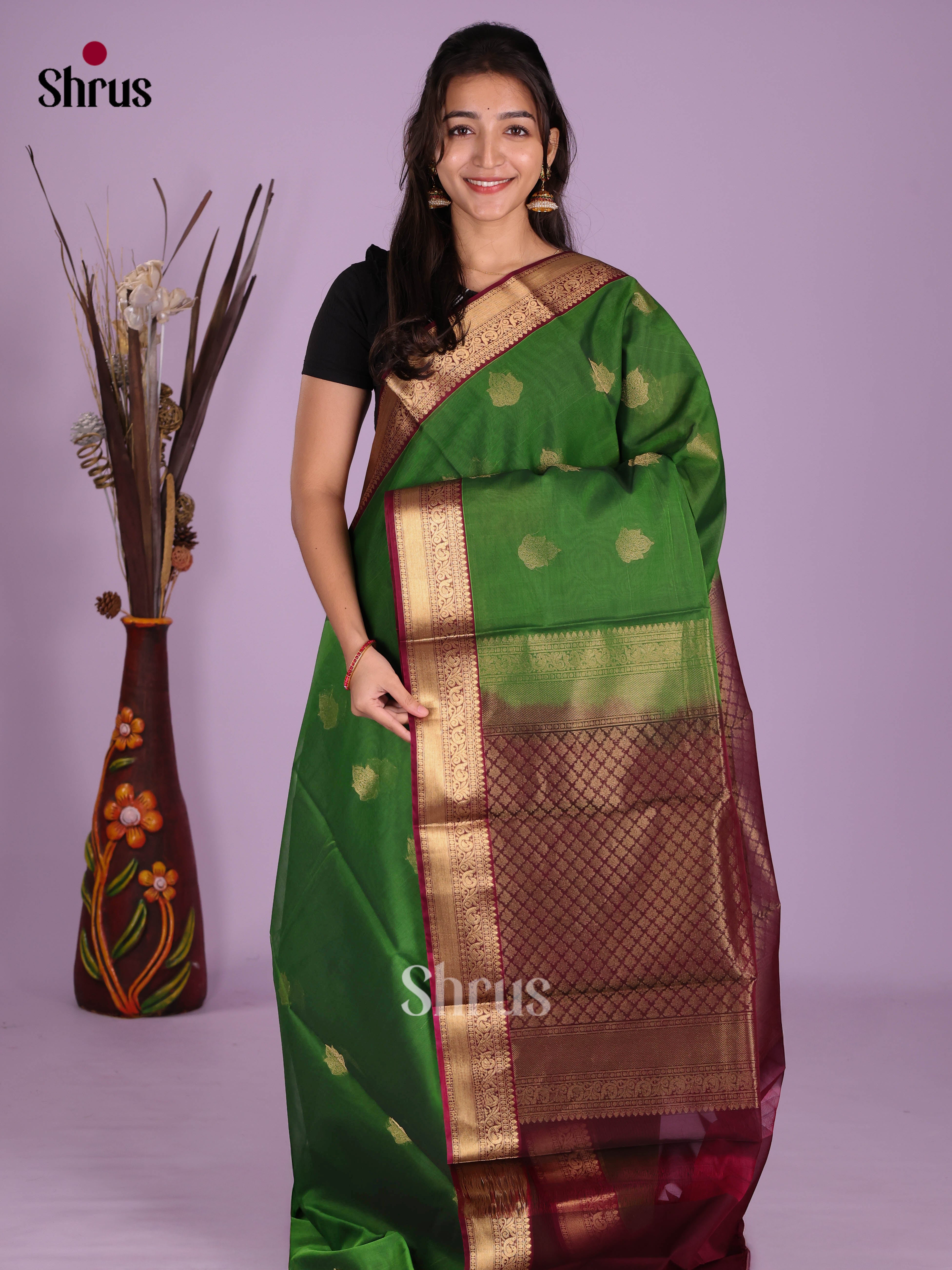 Green & Maroon - Timeless Silk Cotton Saree