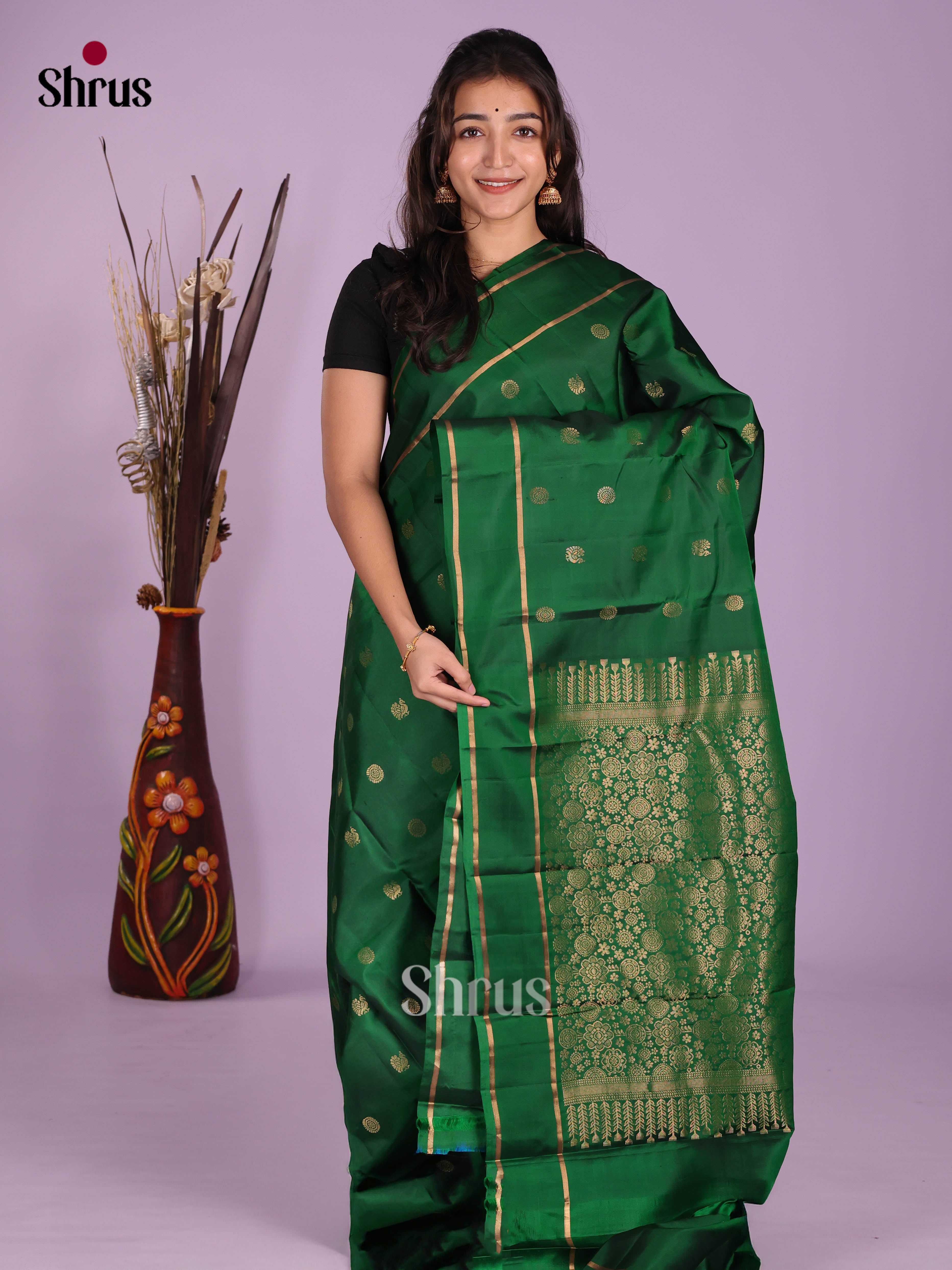 DKS11232 - Kanchipuram silk (HR) Saree