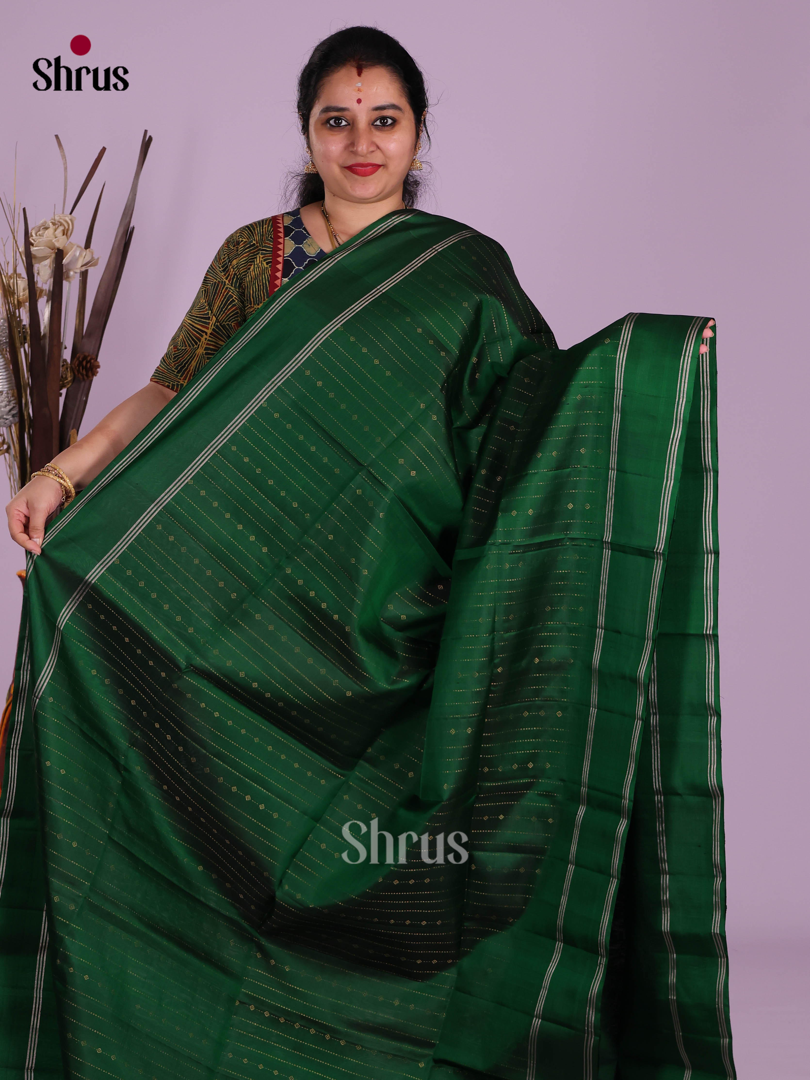 Classy Green Soft Silk Saree with Rettaipet Border & zari brocade pallu