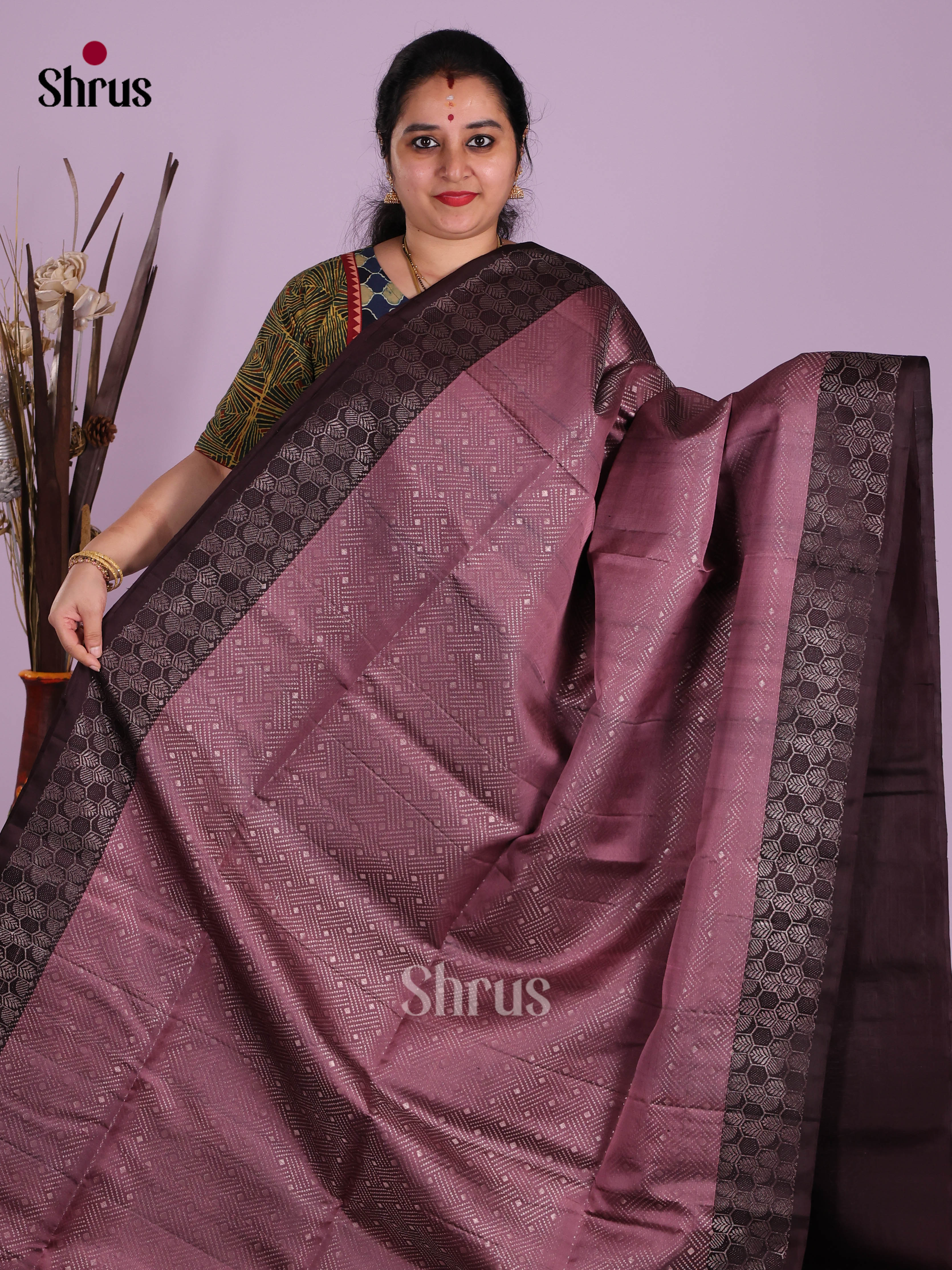 Pretty Onion Peel & brown Soft Silk Saree with zari brocade body & rich pallu