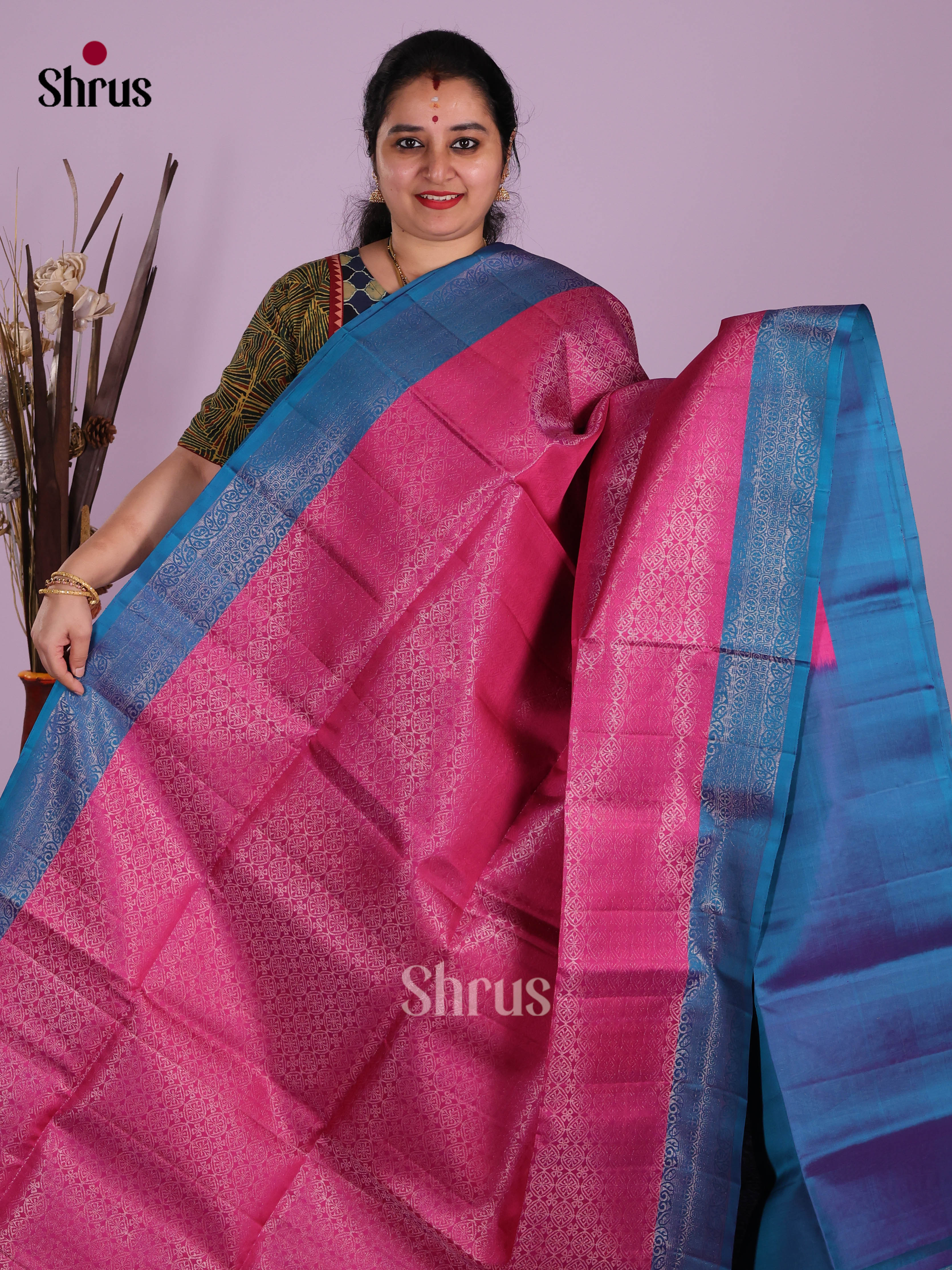 Charming Pink & Blue Soft Silk Saree With Floral Nestling Brocade & Contrast Border