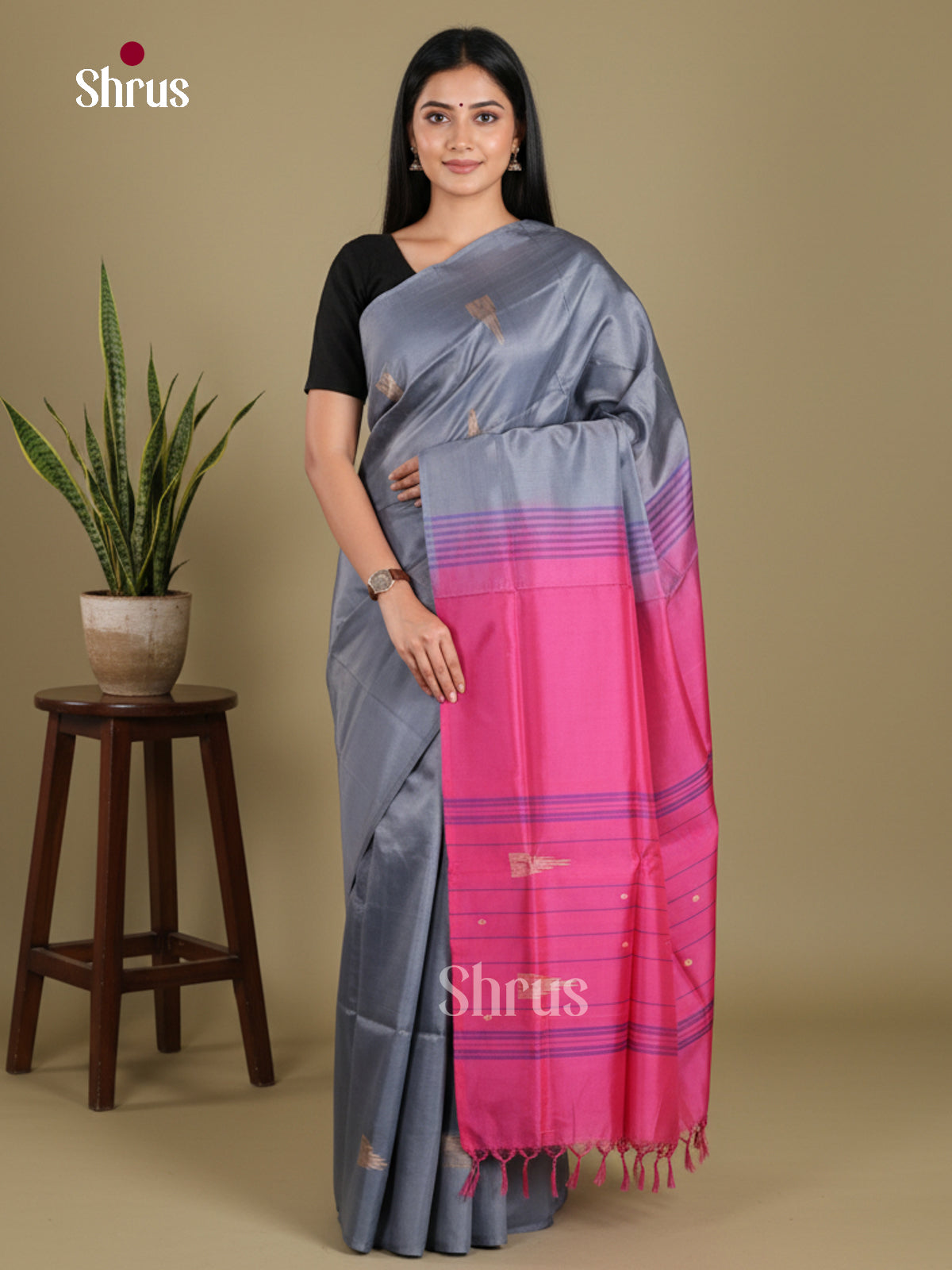 Grey & Pink - Banana Pith without blouse Saree