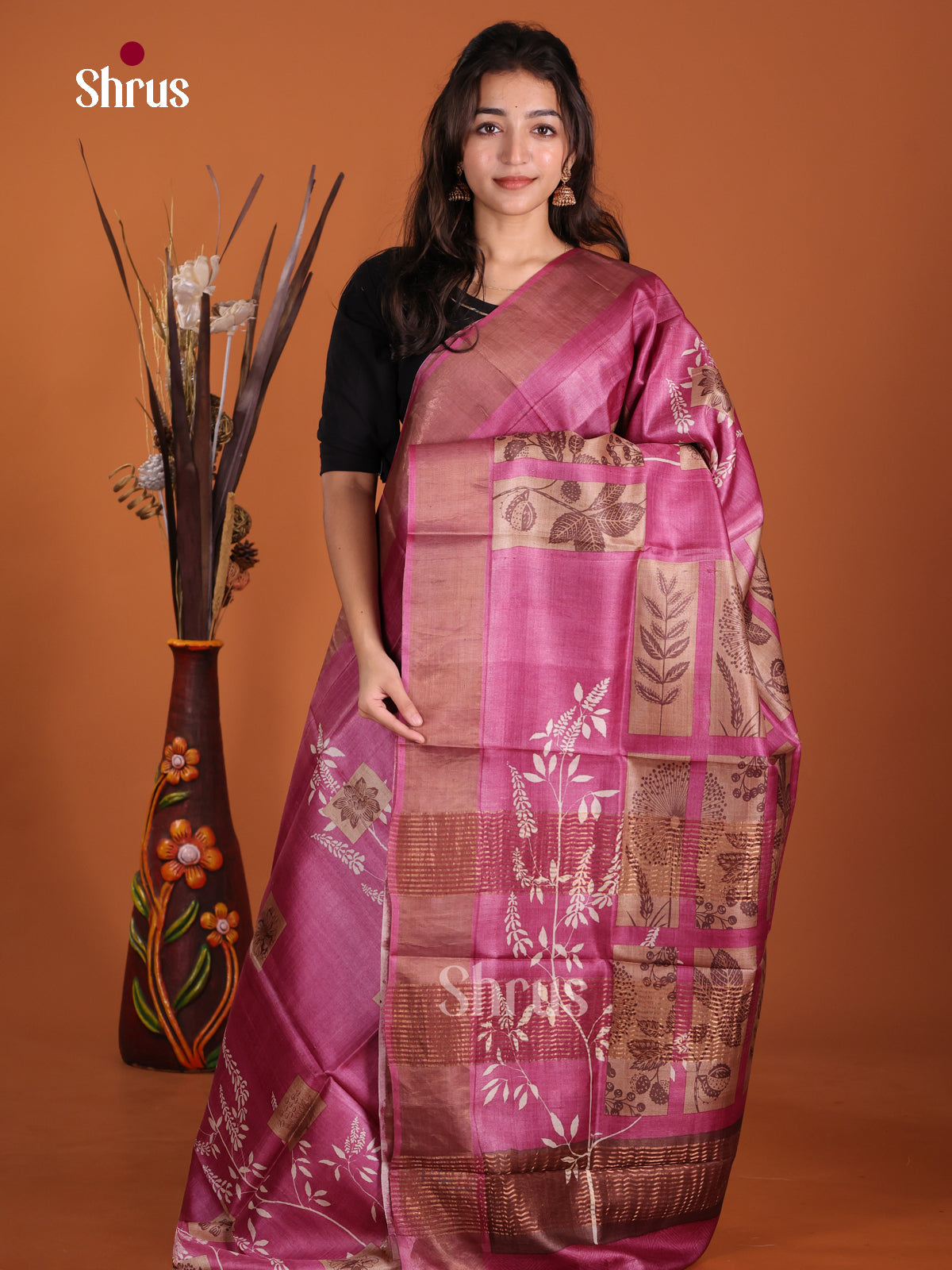 DKS15015 - Printed Tussar Saree - Shop on Shrus.com