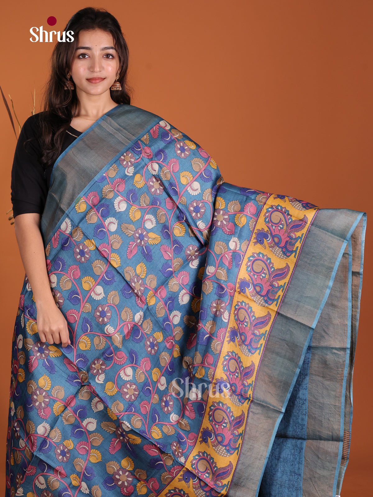 DKS15018 - Printed Tussar Saree - Shop on Shrus.com