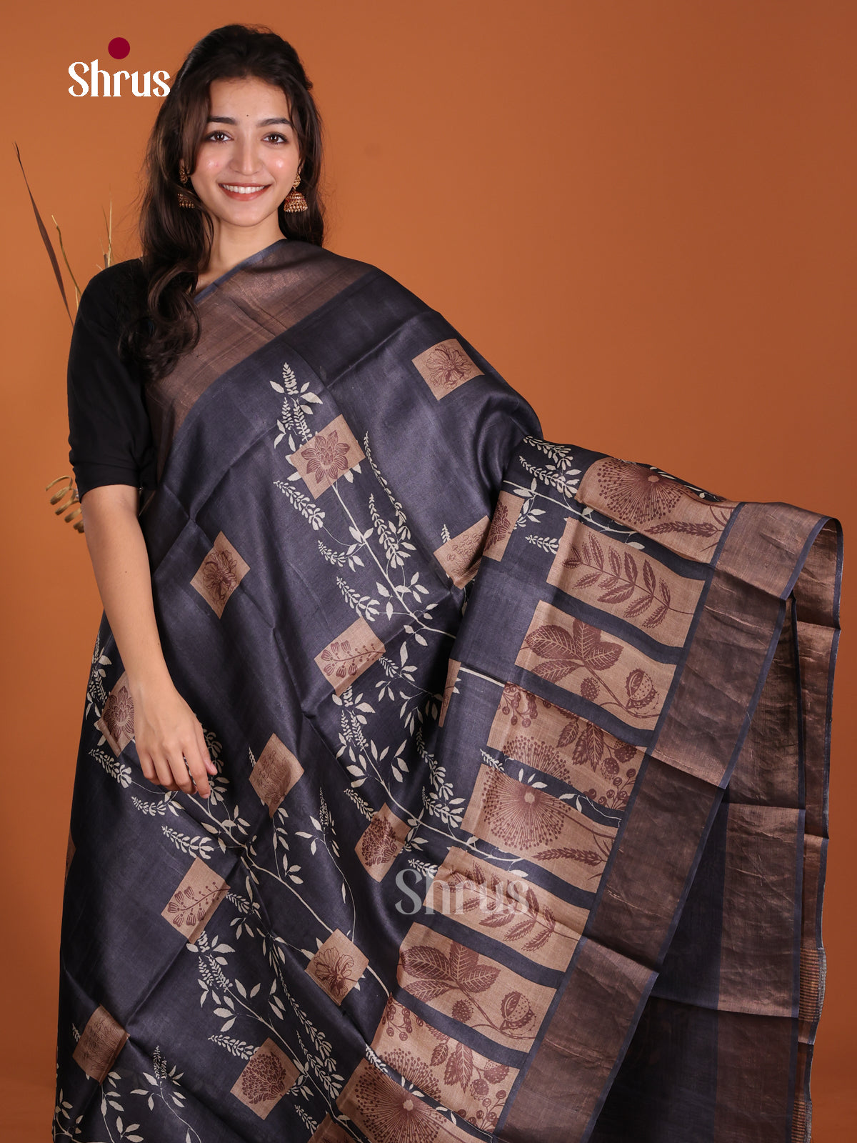 DKS15019 - Printed Tussar Saree