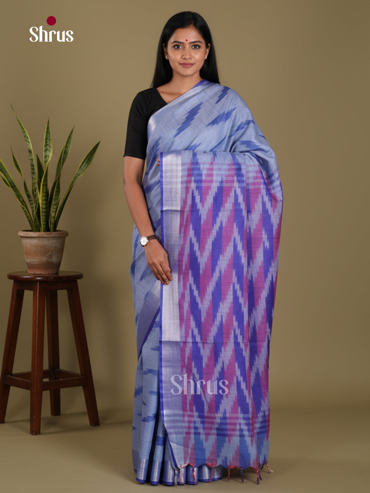 DKS17103 - Semi Ikkat Saree