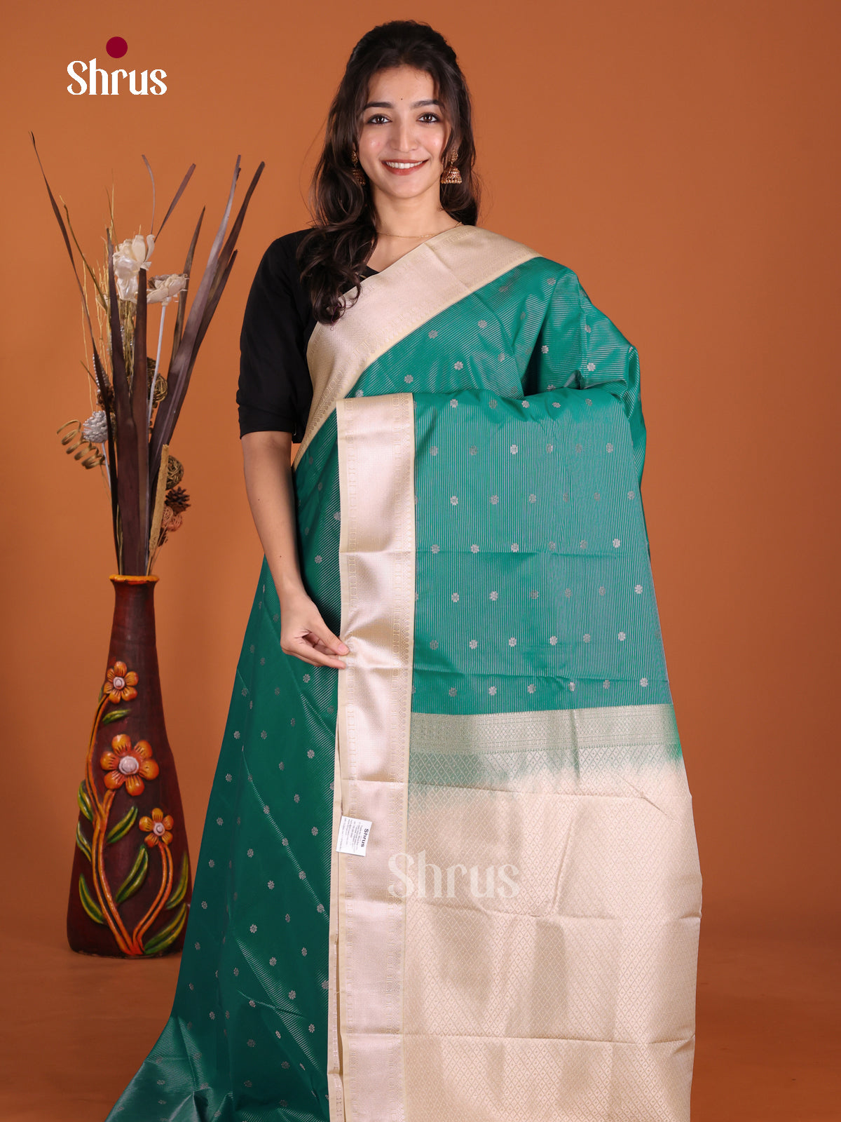 DKS17288 - Semi Kanchipuram Saree