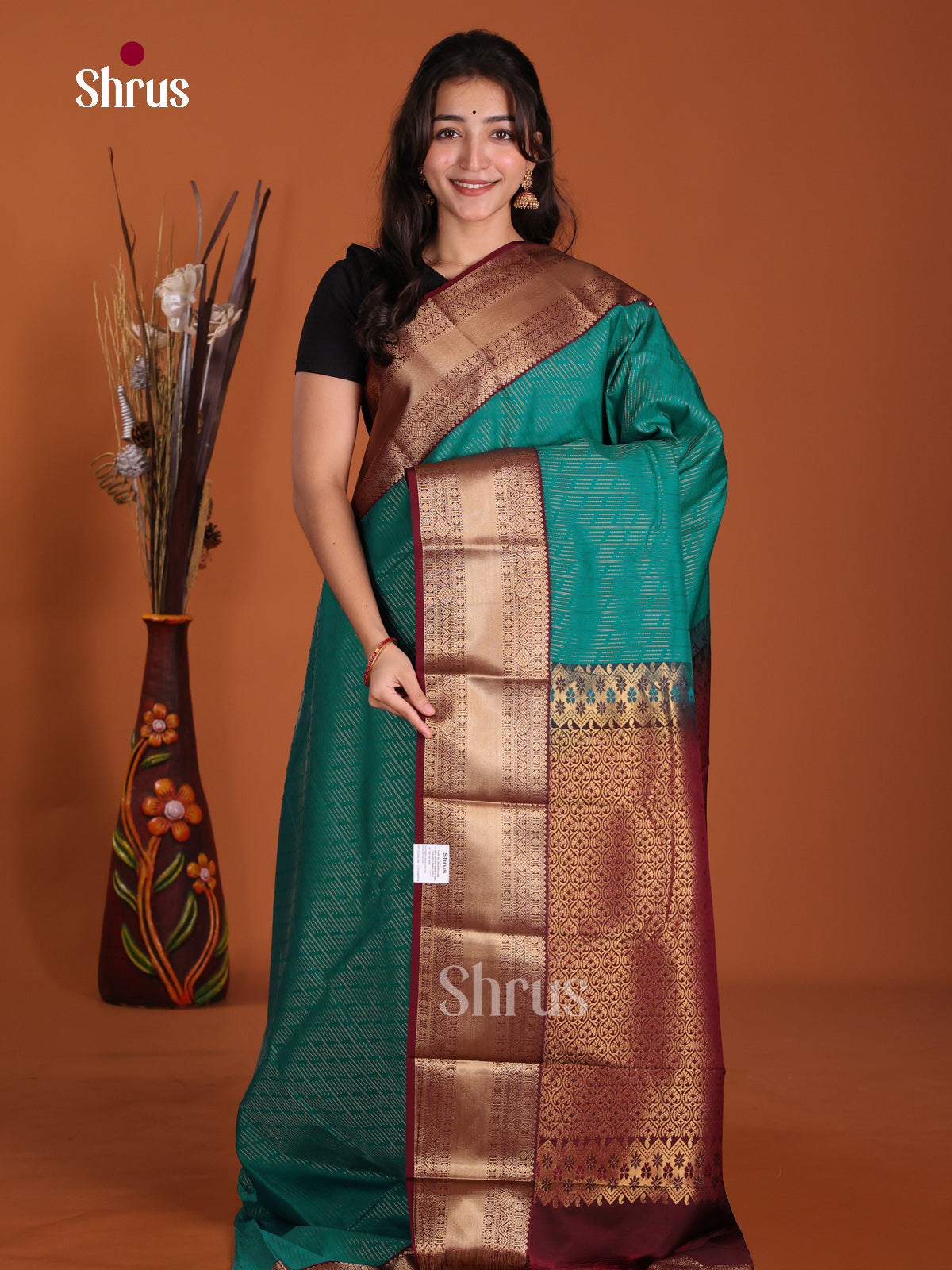DKS17302 - Semi Kanchipuram Saree