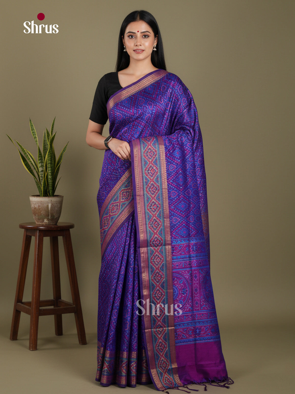 DKS18064 - Semi Patola Saree - Shop on Shrus.com