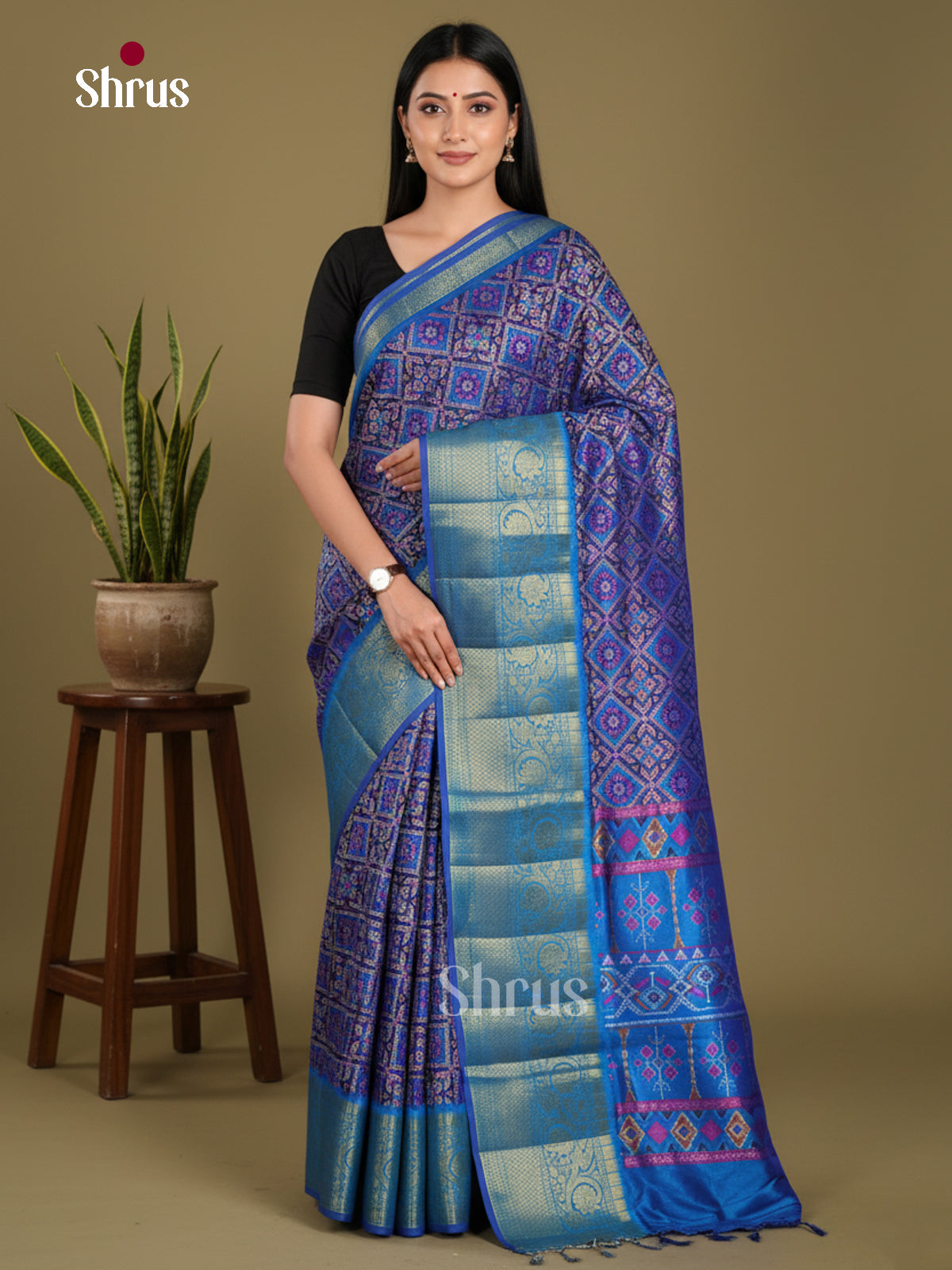 DKS21004 - Semi Patola Saree
