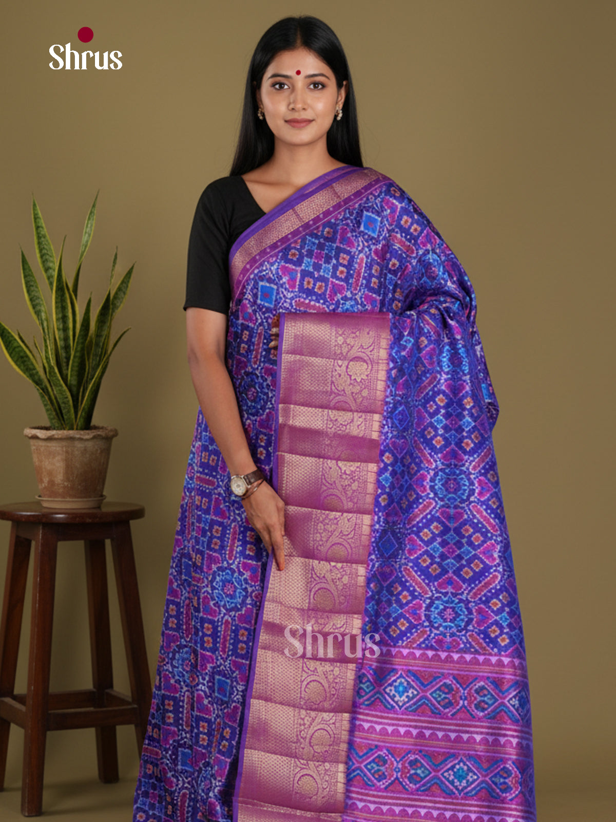 DKS21007 - Semi Patola Saree