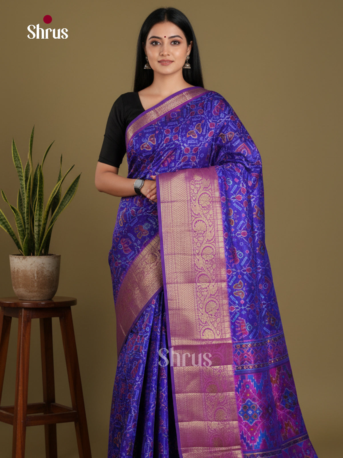 DKS21013 - Semi Patola Saree