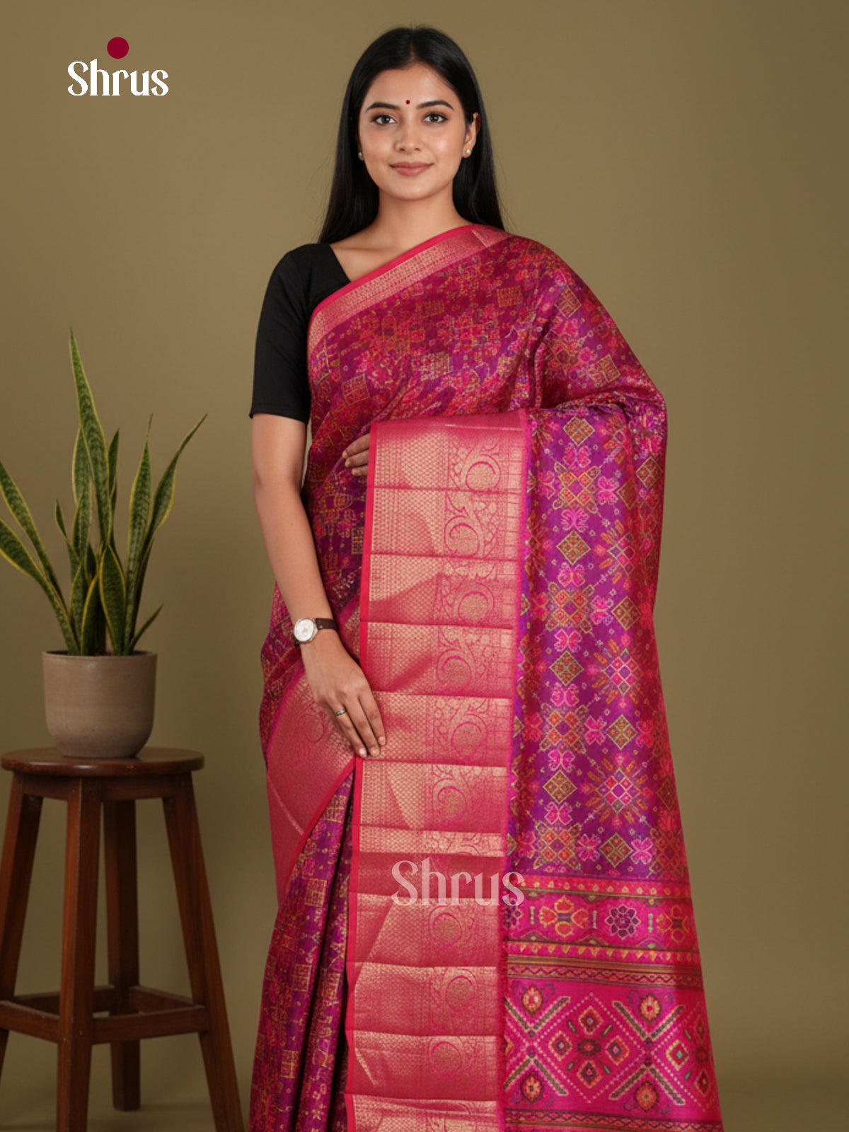 DKS21024 - Semi Patola Saree