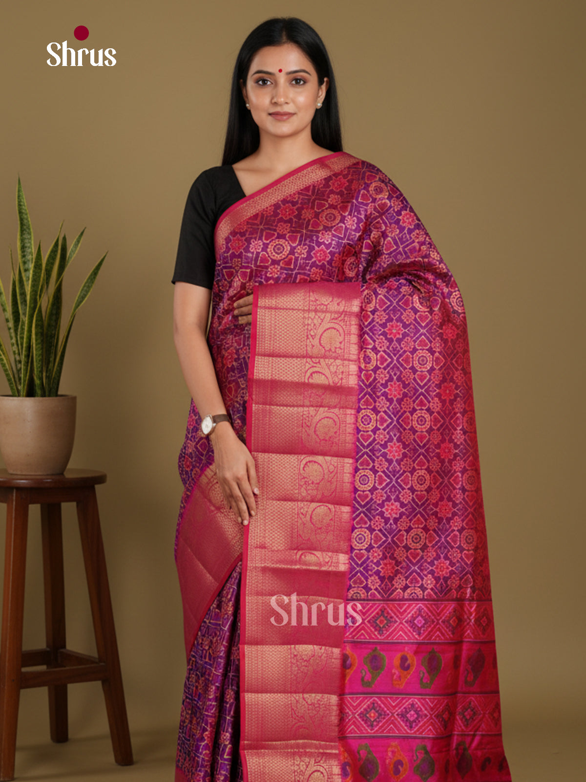 DKS21026 - Semi Patola Saree