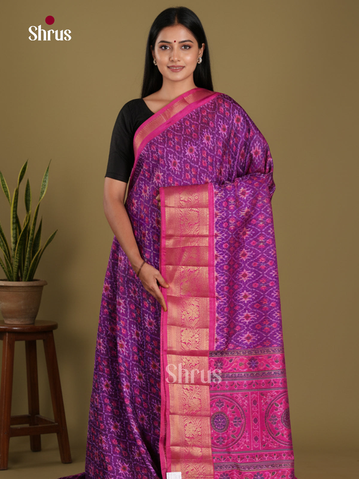 DKS21031 - Semi Patola Saree