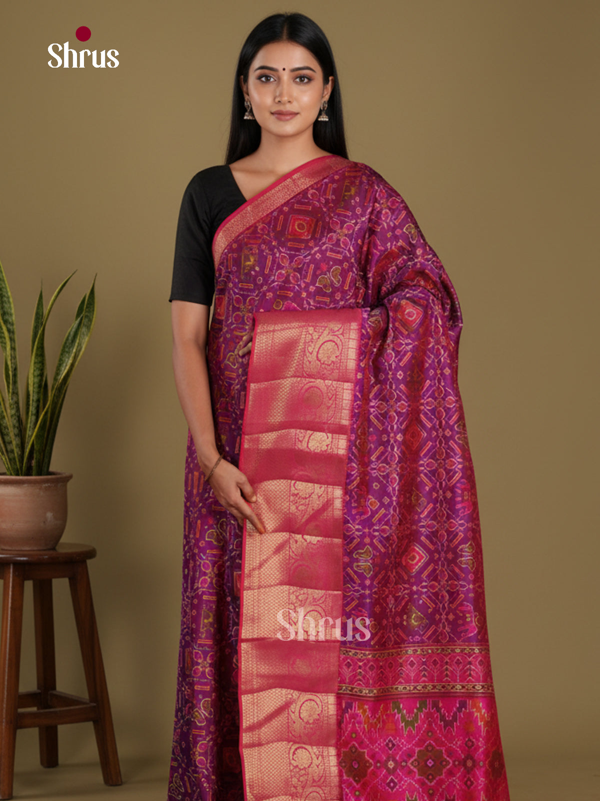 DKS21046 - Semi Patola Saree