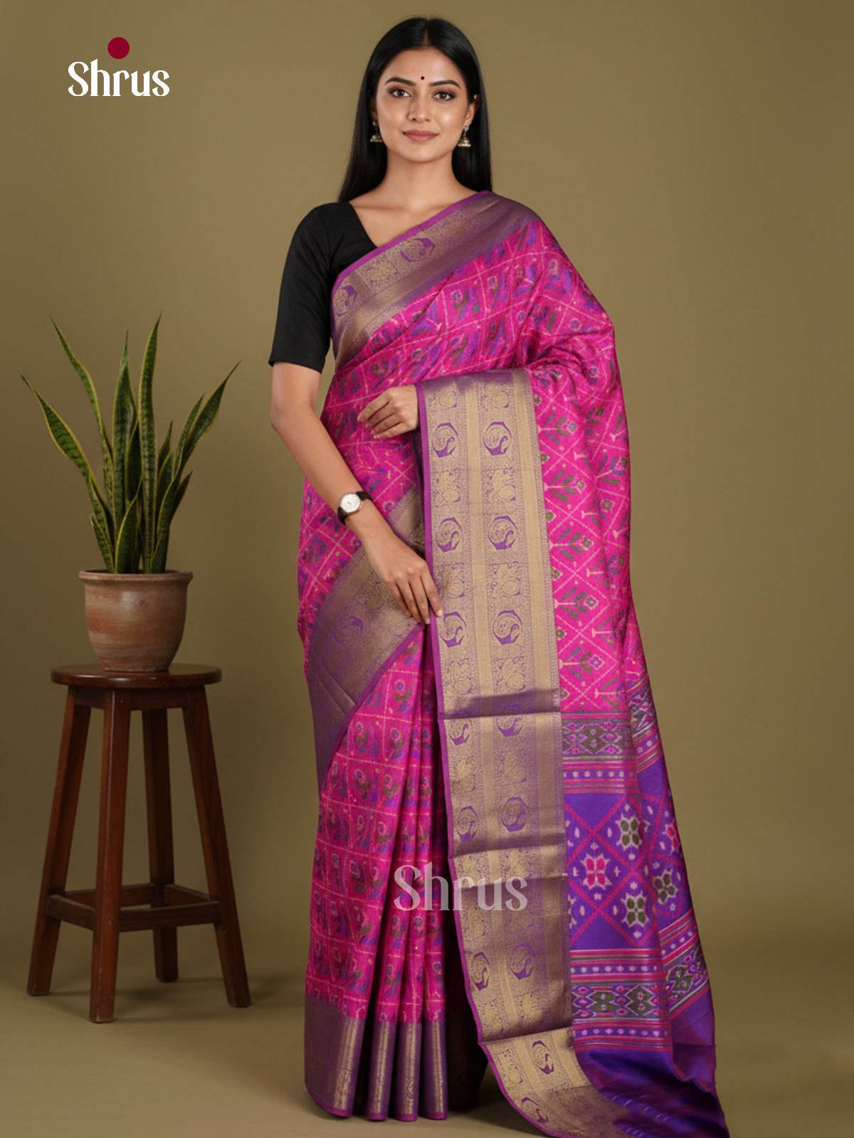 DKS21055 - Semi Patola Saree