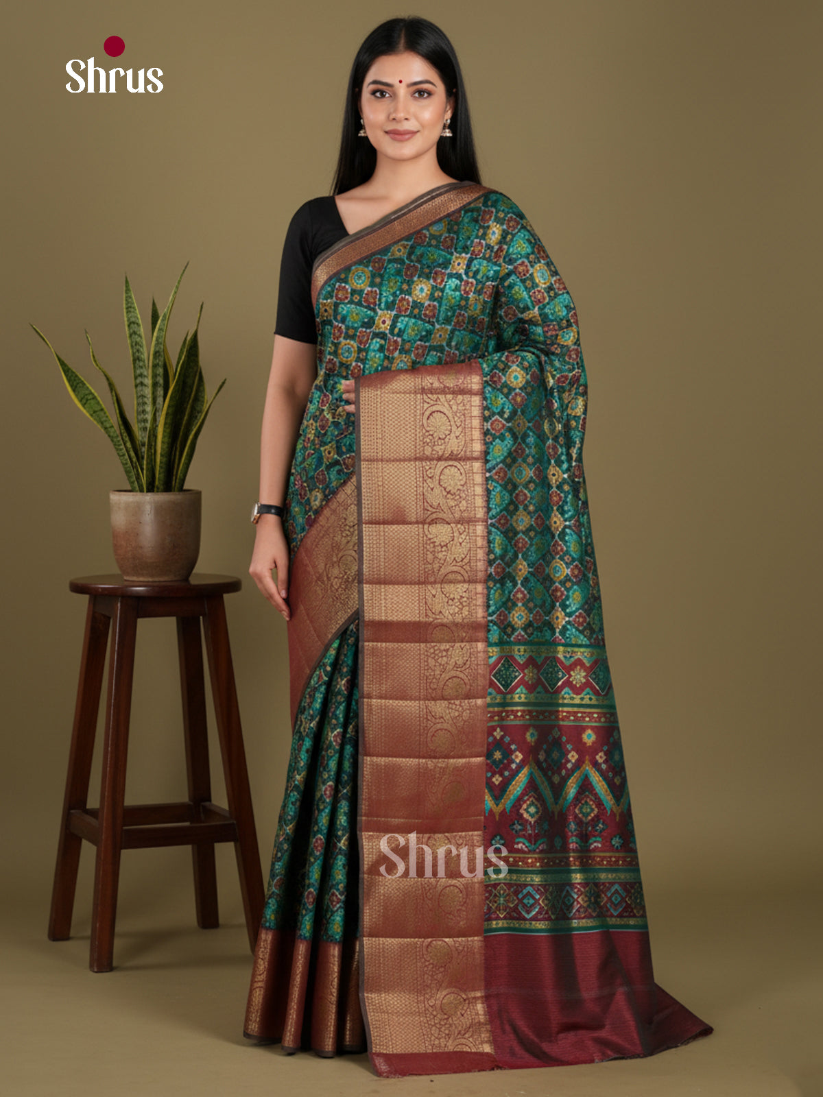 Green & brown - Semi Patola Saree