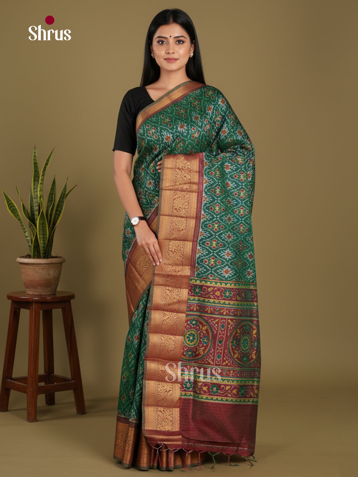DKS21077 - Semi Patola Saree