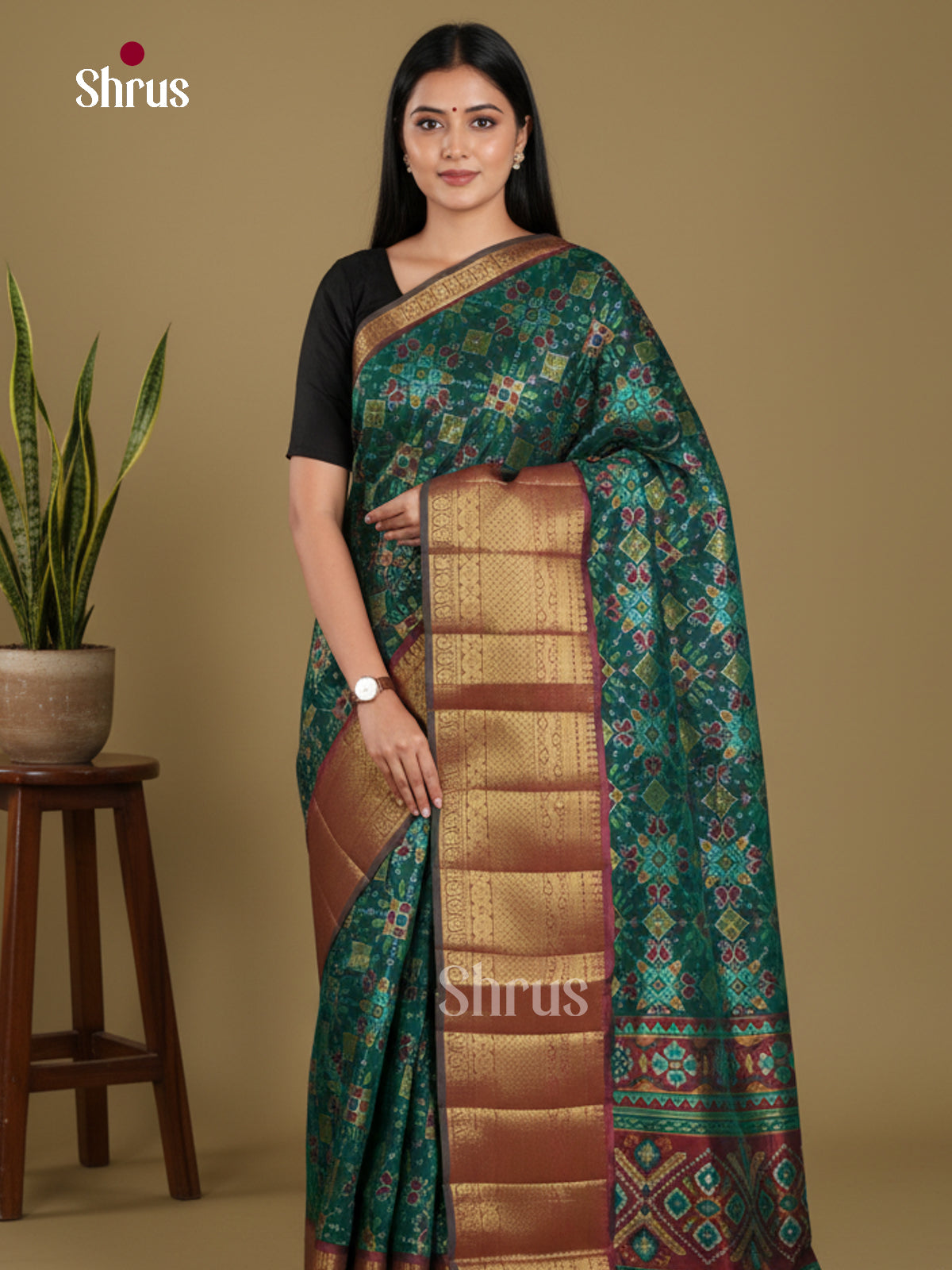 DKS21083 - Semi Patola Saree