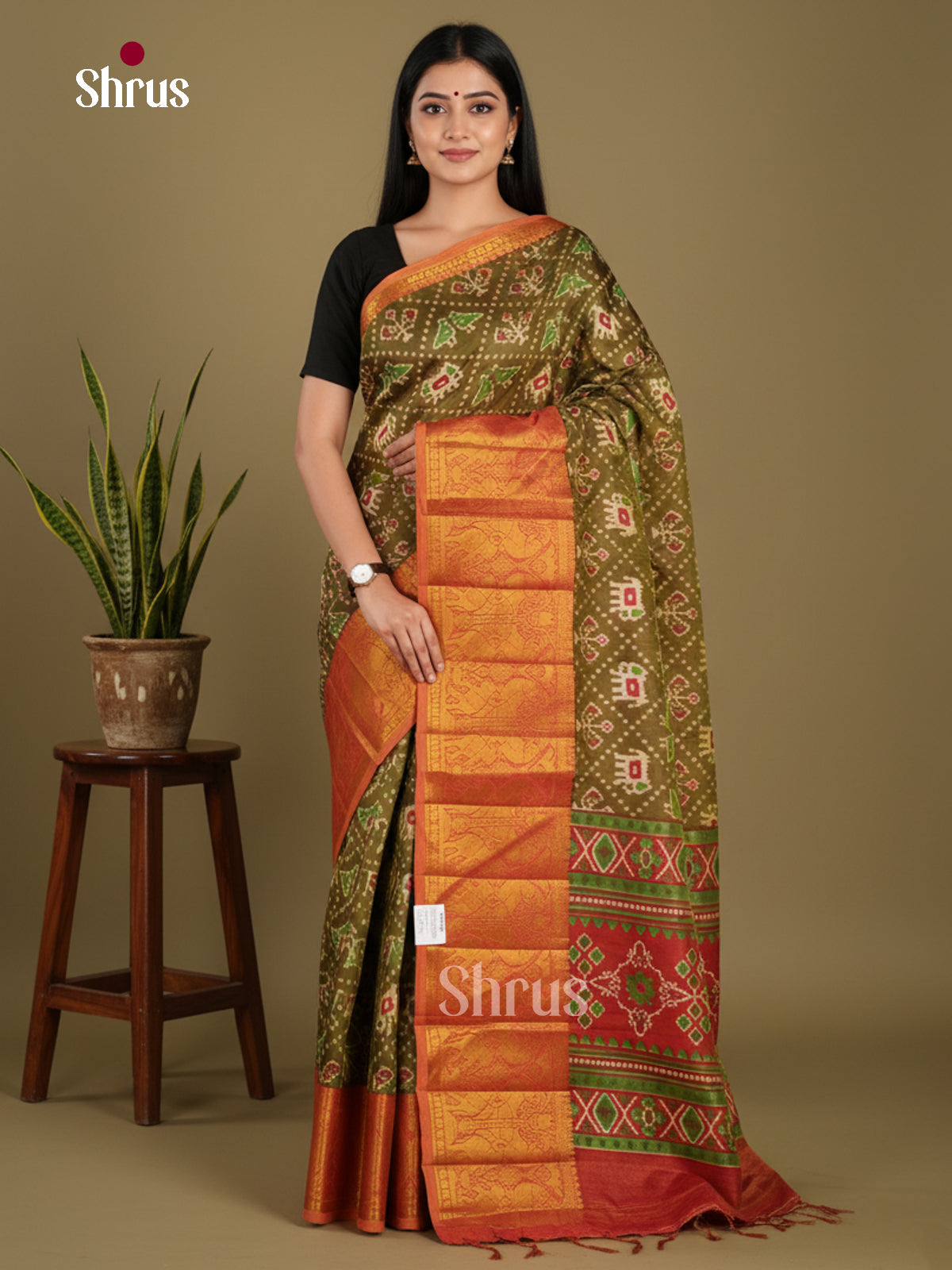 DKS21086 - Semi Patola Saree